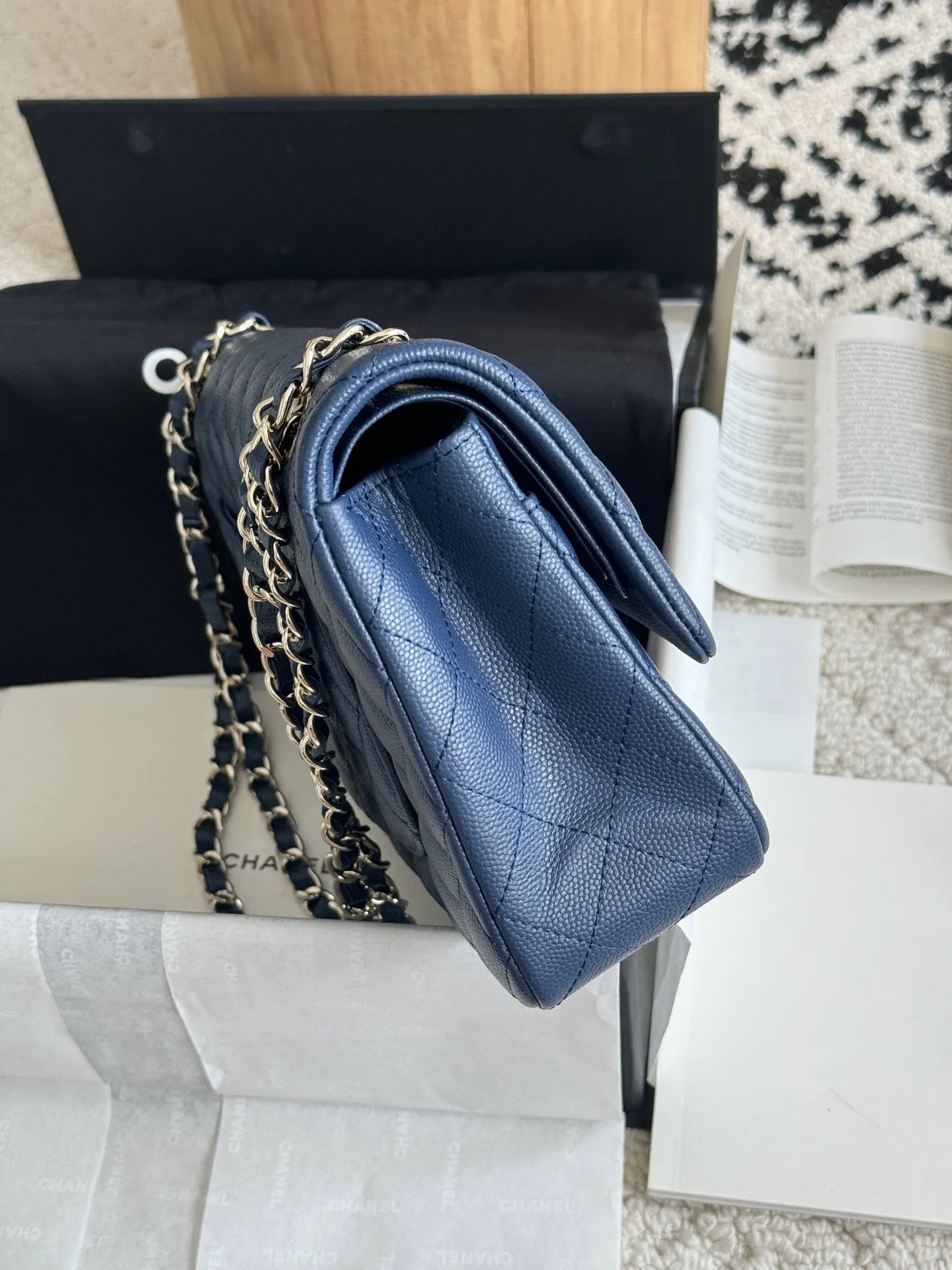 Crossbody Bag Lightweight Leather