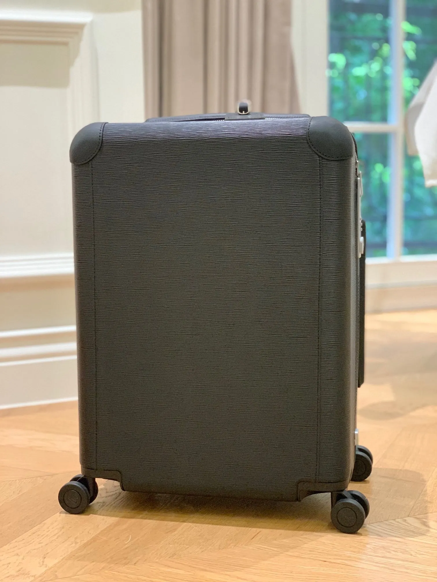 LV HORIZON四轮拉杆箱 5厘米 规格 行李箱 旅行拉杆款 輕便出行款