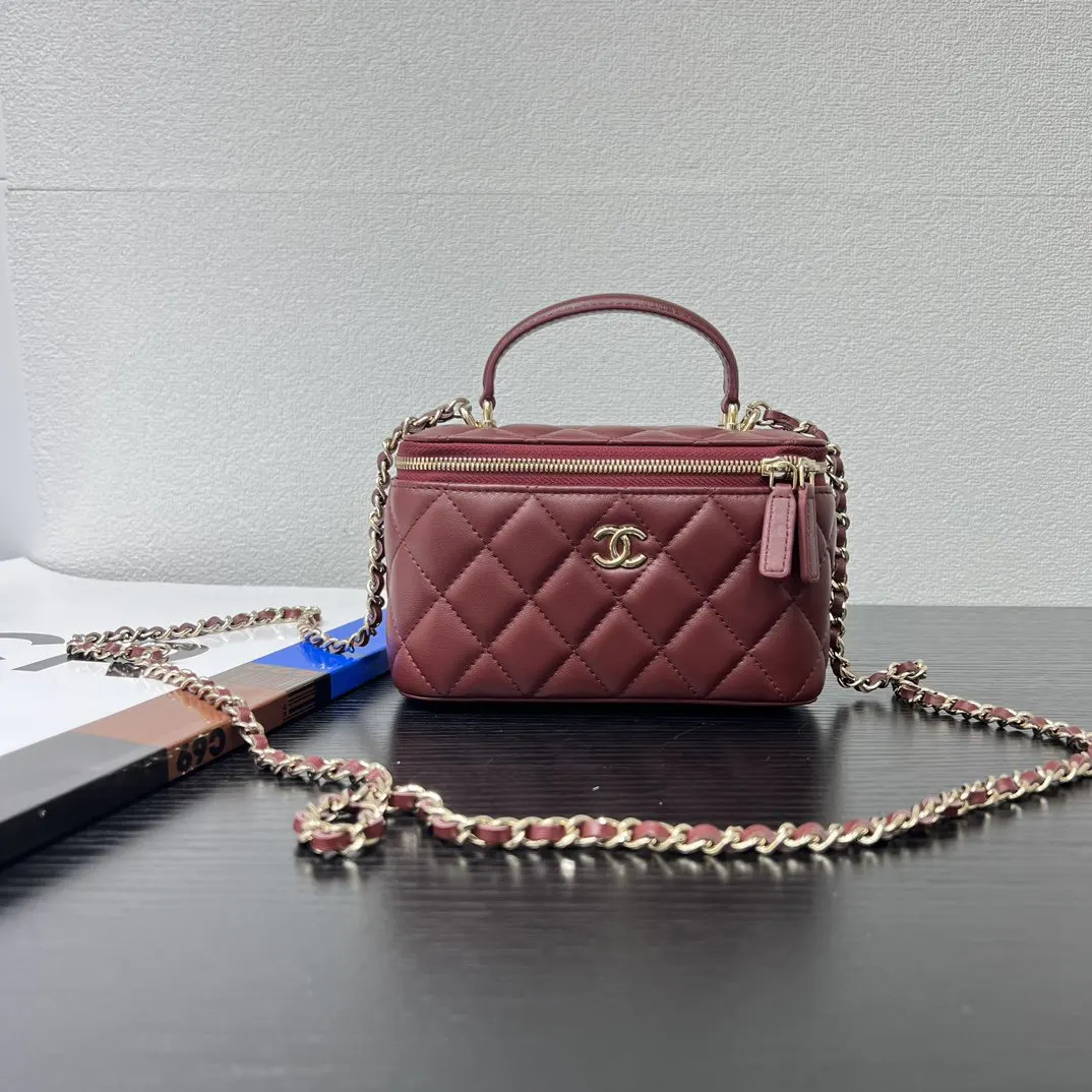 CHANEL Sheepskin 19 Bag Chain Bag, Shoulder Crossbody