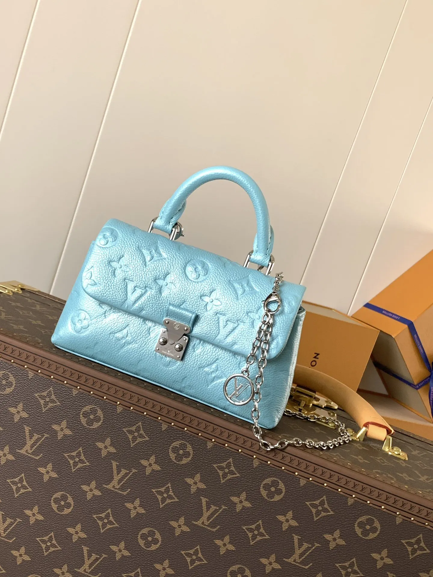 Chain Bag Leather