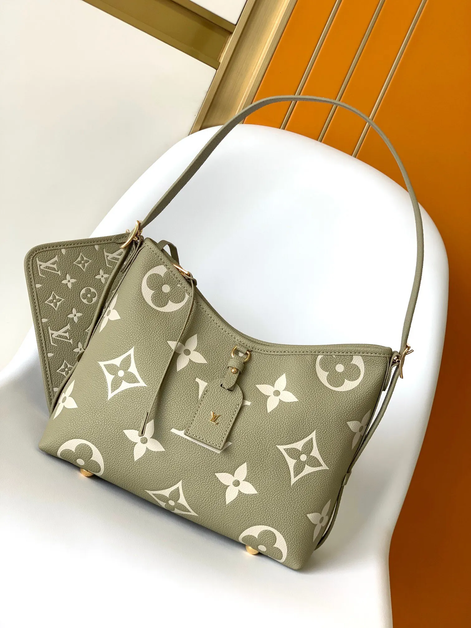 CarryAll Mo手拿包 精致手拿款