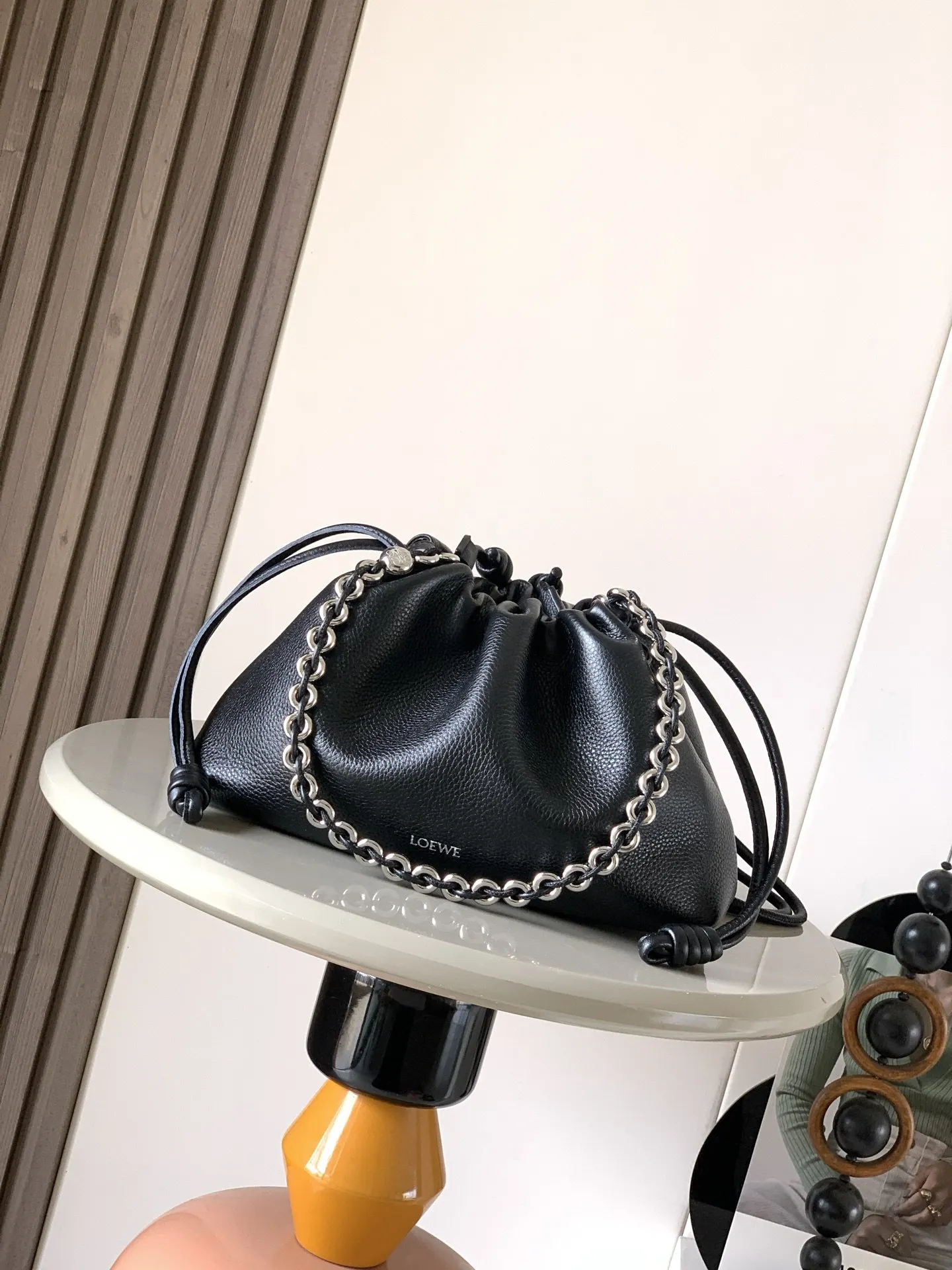 黑色 皮革 中号鹿皮革 Flamenco Purse 手拿 鏈條包 精致鏈條款