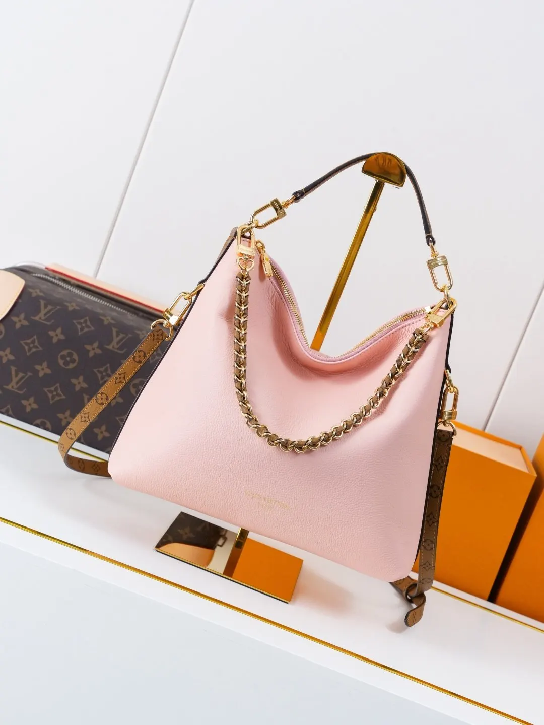Chain Bag Leather