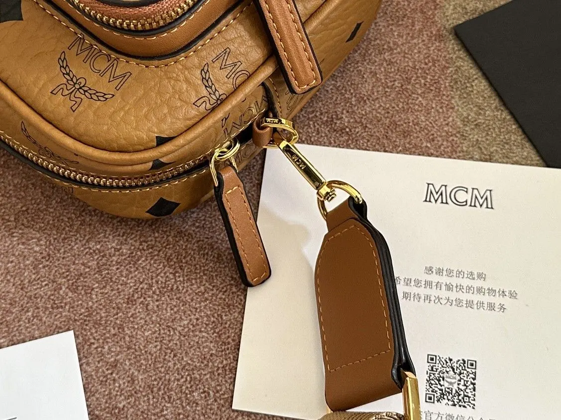 牛皮 款号 MCM 斜背包 Aren斜挎 輕便斜挎款