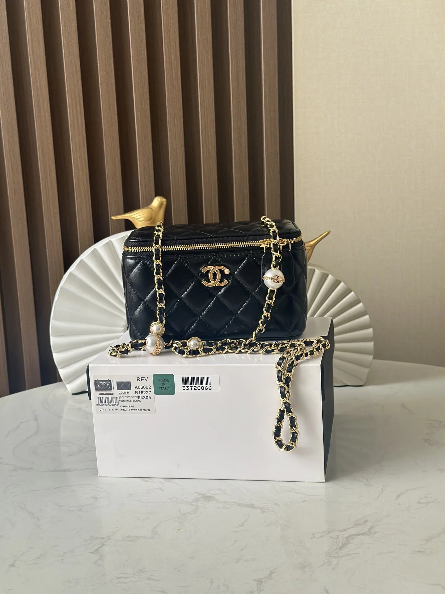 CHANEL 羊皮鏈條化妝包 單肩斜挎