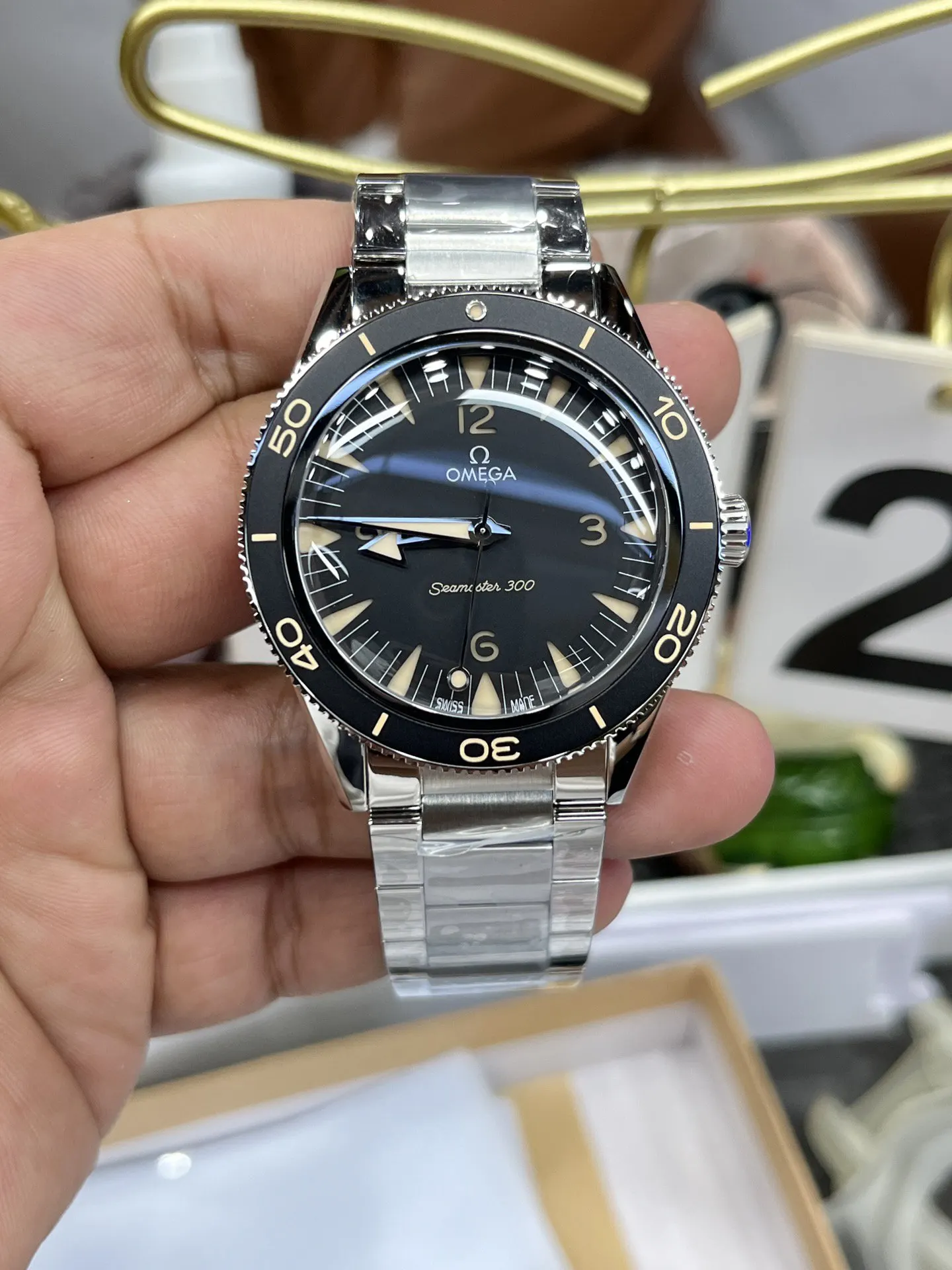 Omega 专供大厂出品 VS欧米茄 海马 米 手錶 經典腕表款