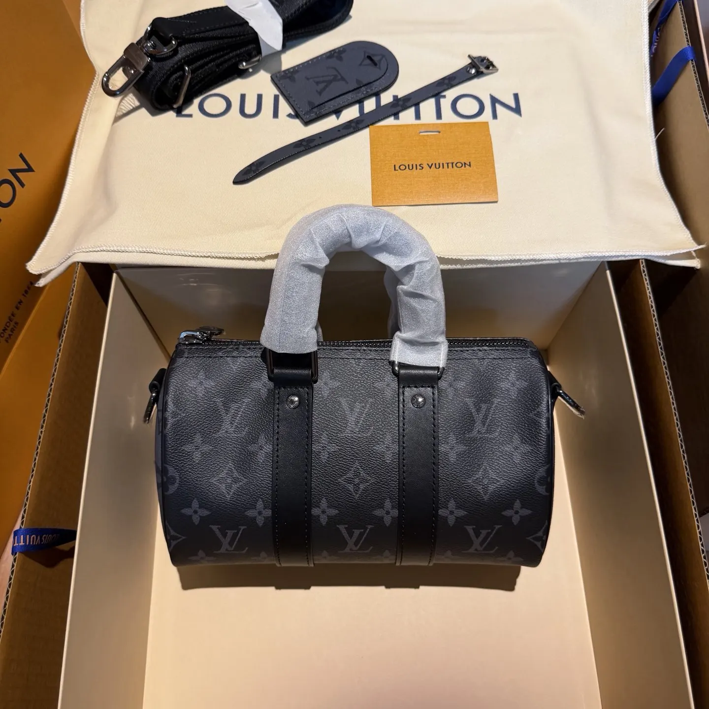 Fashion Item Travel