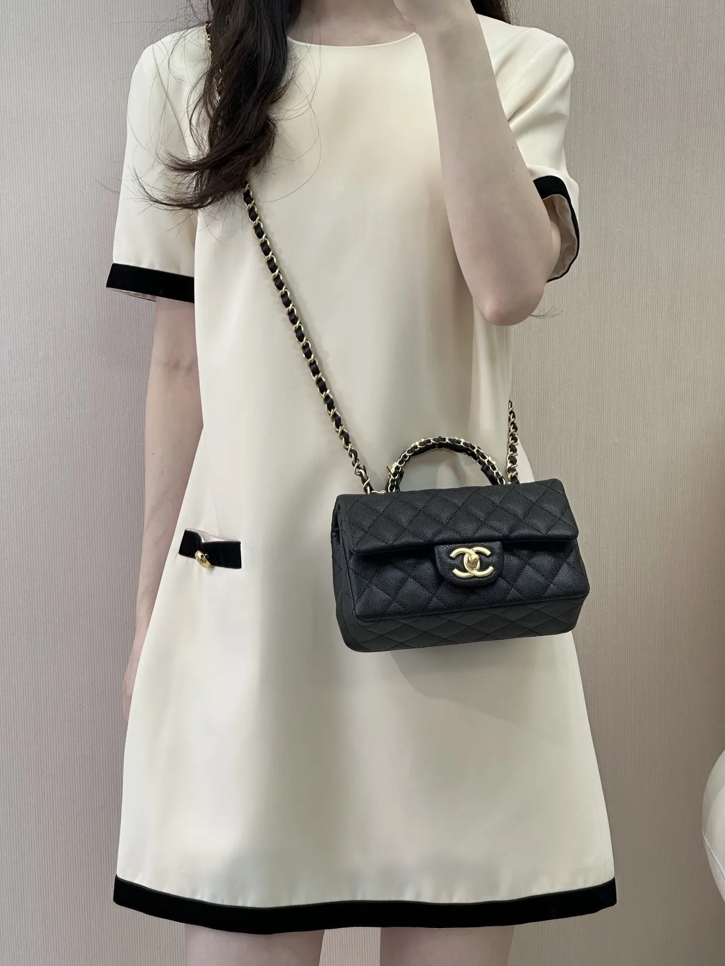 CHANEL 牛皮 华丽霸气又摩登 鏈條包 精致鏈條款