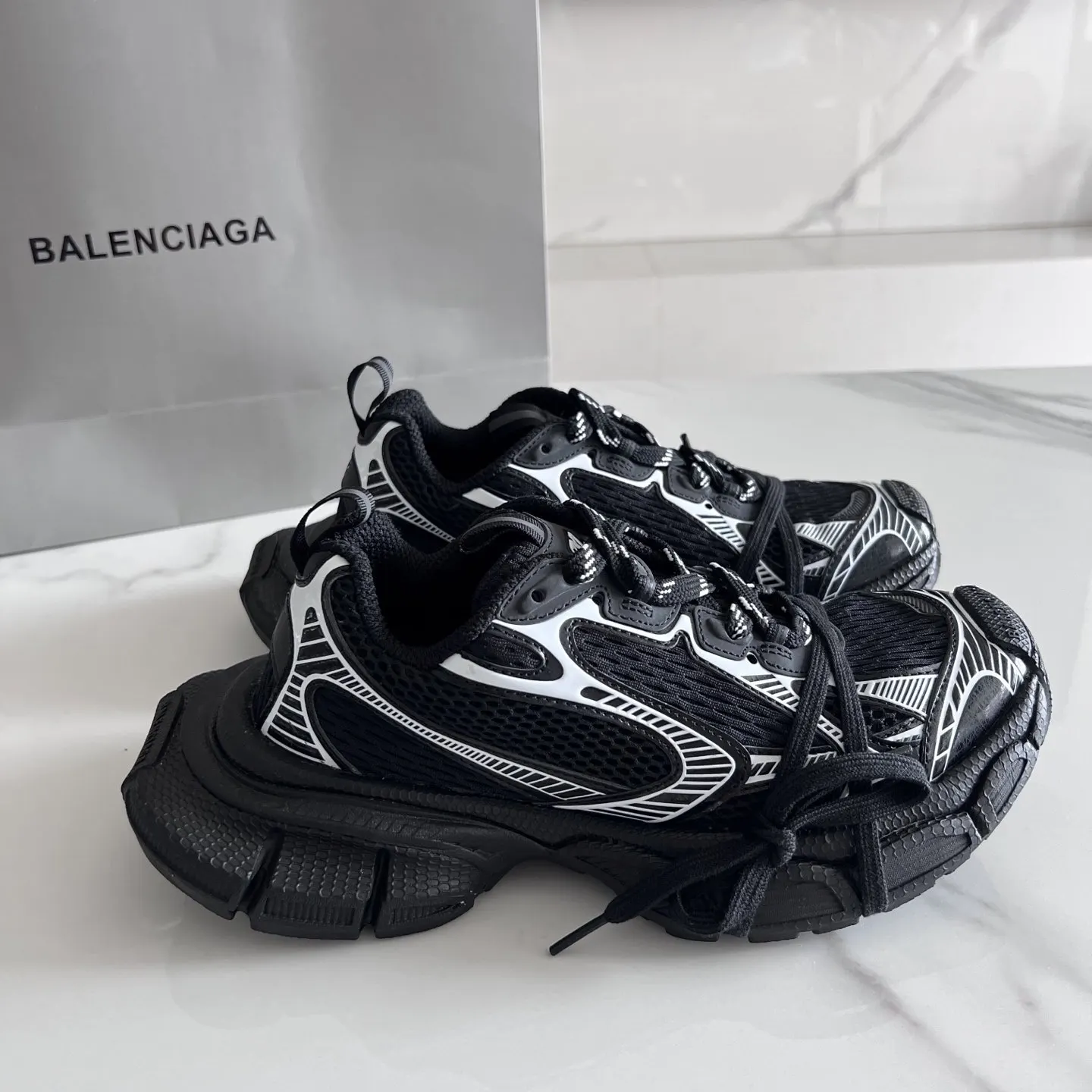 Balenciaga Runner Style