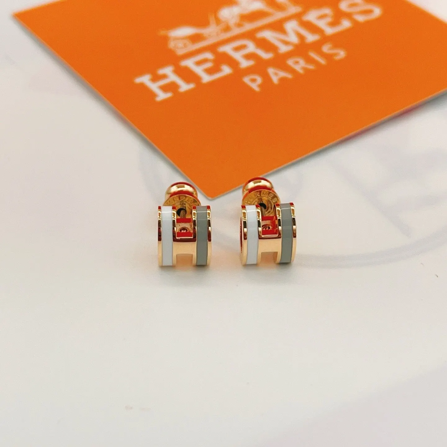 Hermes 玫瑰金 耳钉 小巧点缀款 款2