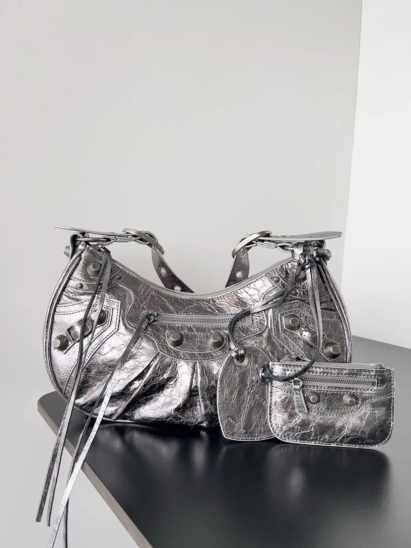 Hobo Shoulder Bag Vintage