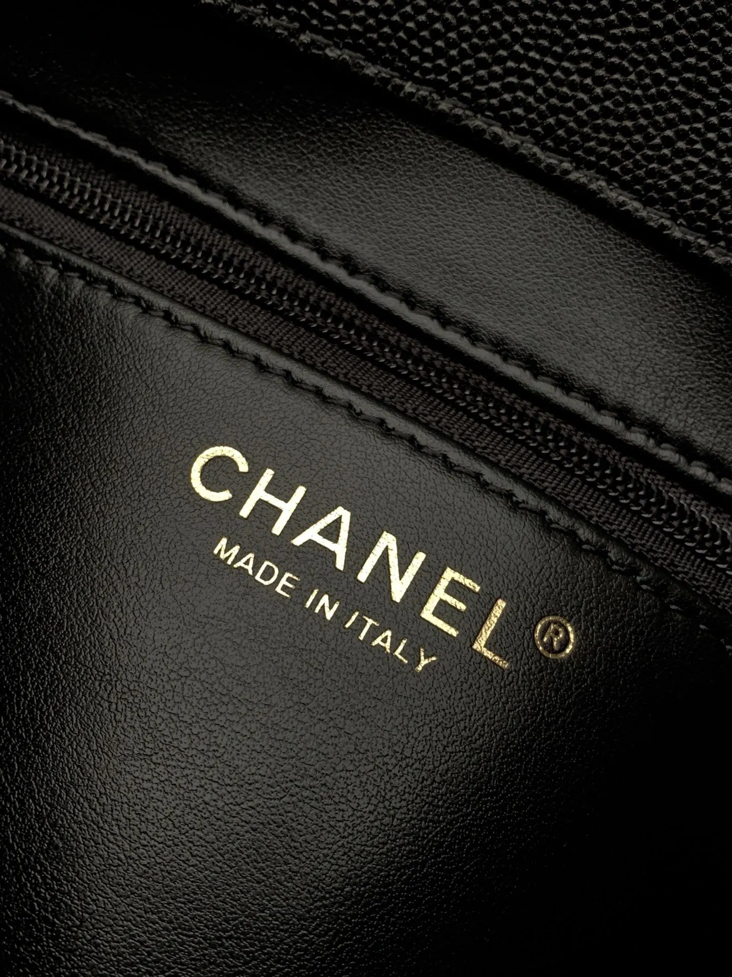Crossbody Bag Lightweight Leather