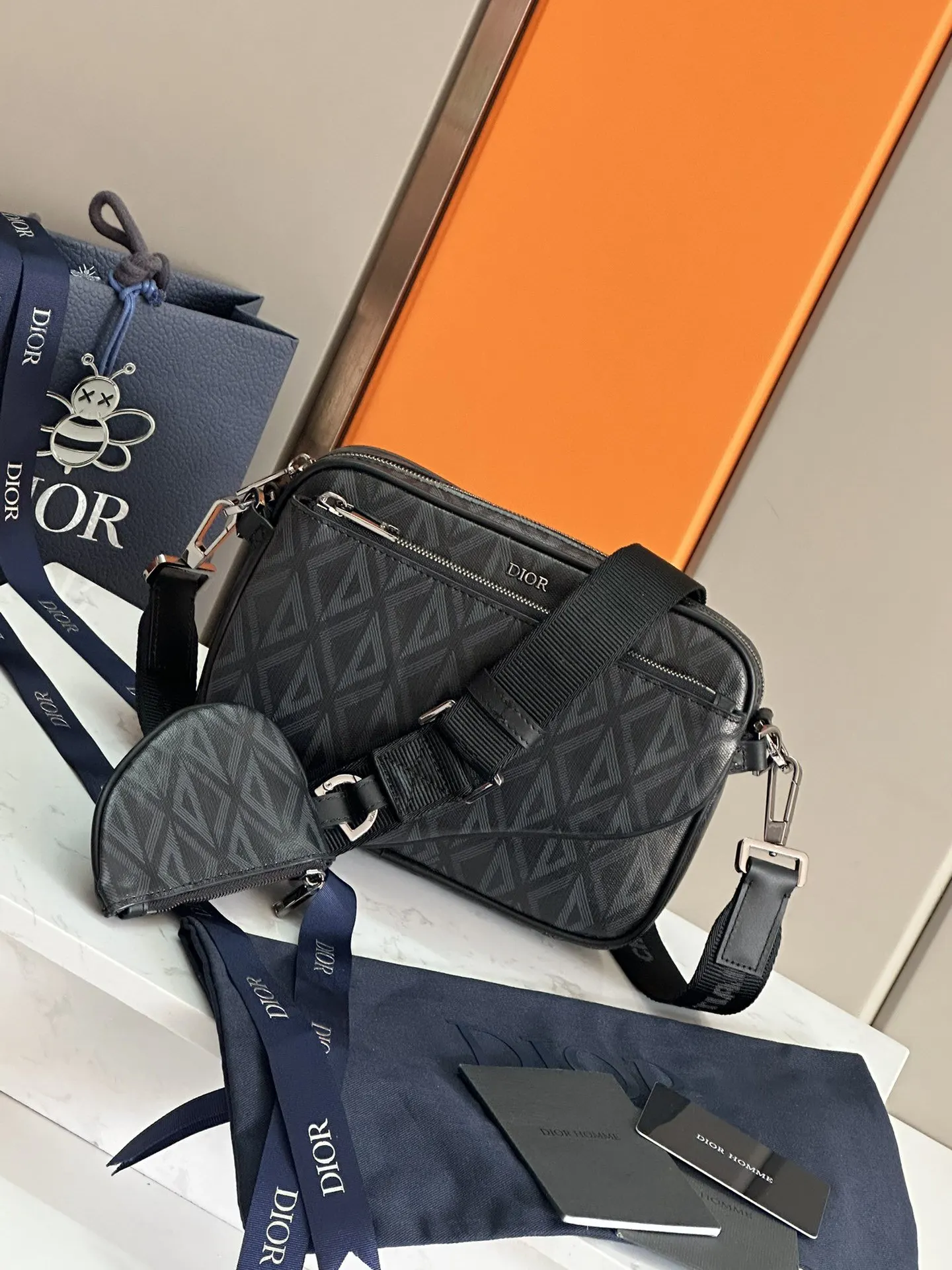 Dior Saddle 牛皮手拿包 晚宴手拿款