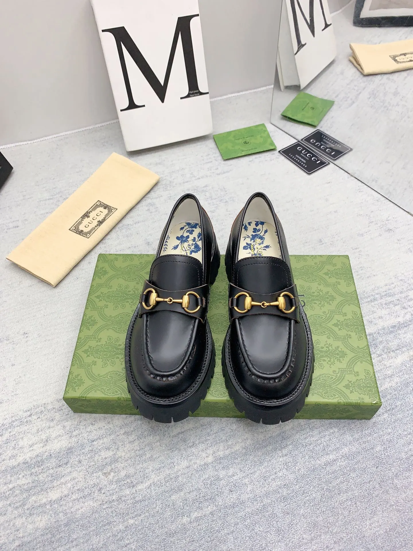 Gucci Horsebit buckle loafers, casual commuter 11