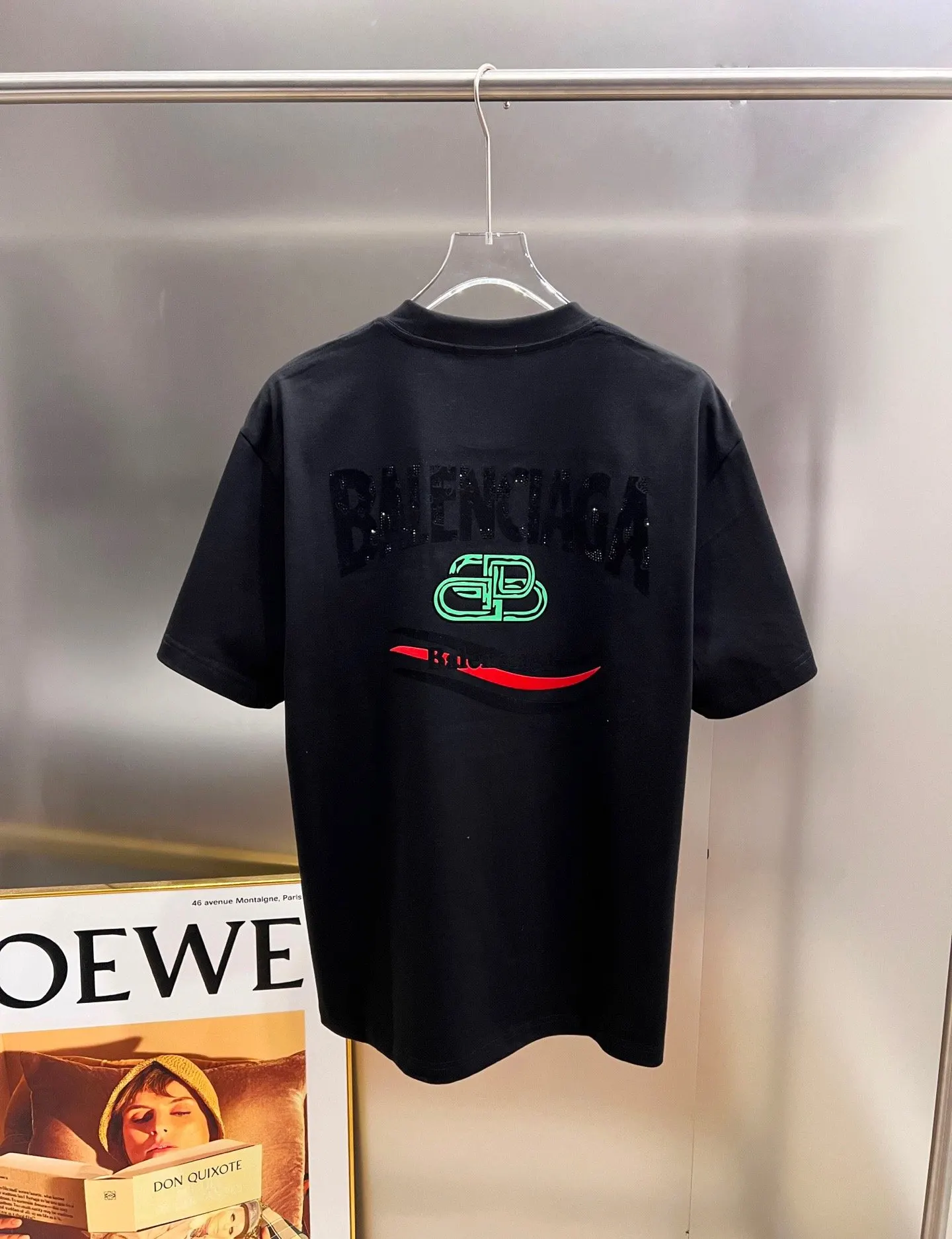 Balenciaga 黑色 Logo 短袖T恤 宽松休閒款