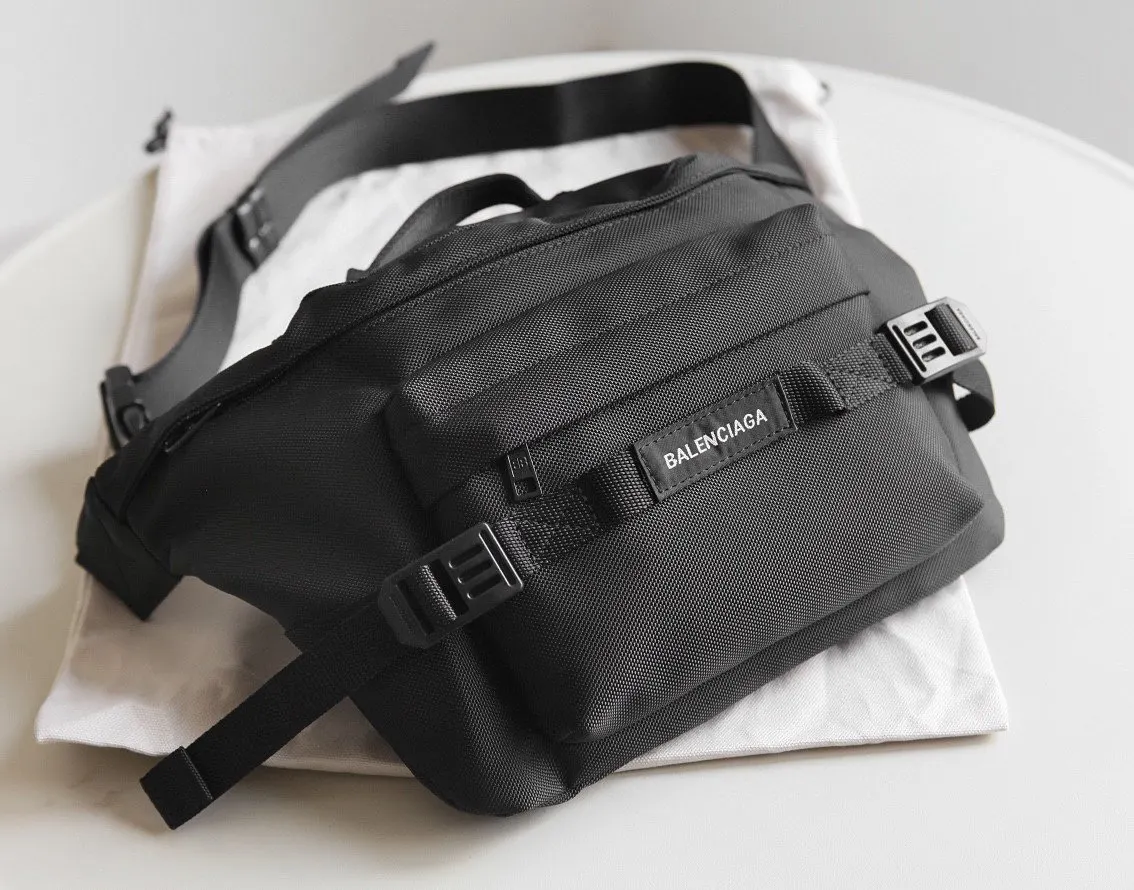 Balenciaga 尼龙 腰包 休闲腰包款