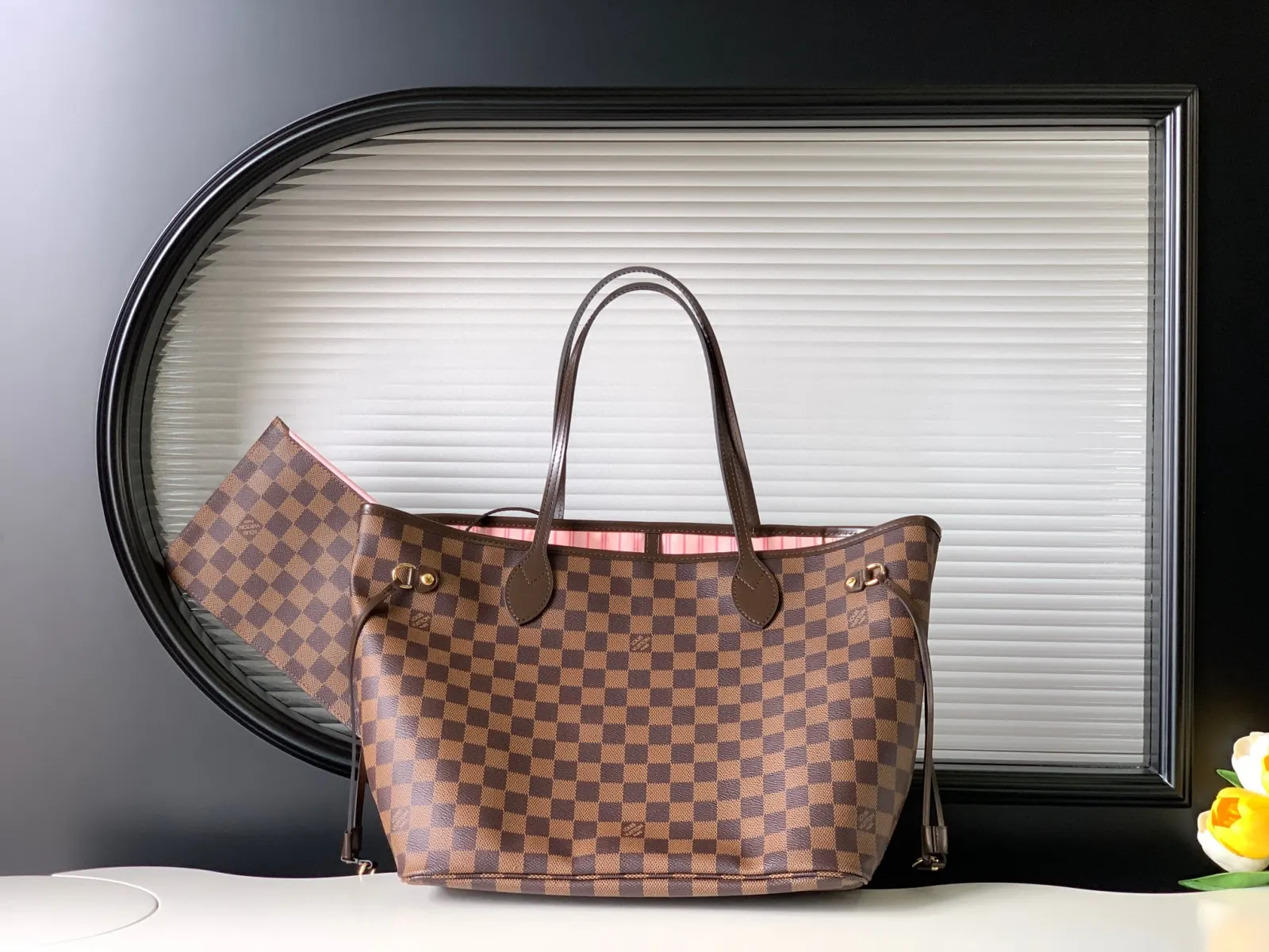LV Neverfull 老花 金色 牛皮 手拿包 精致手拿款