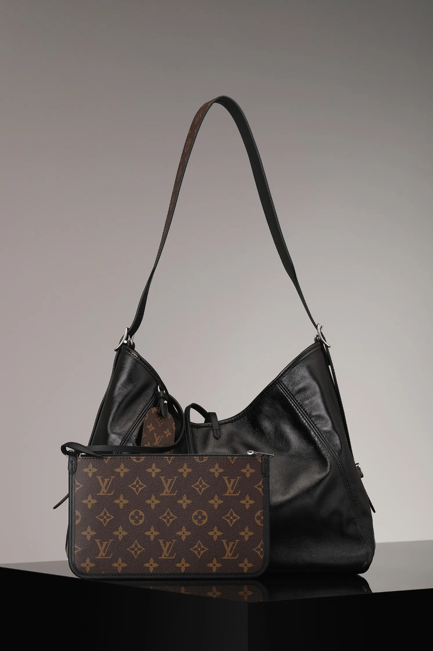 CarryAll 羊皮 新升级 真正的渠道 我们确 水桶包 休閒水桶款