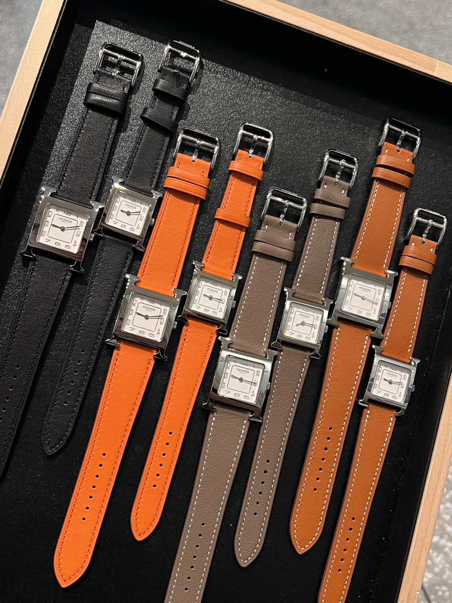 Hermes 可选 小牛皮 手錶 精致腕表款