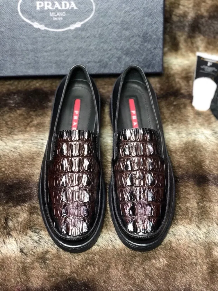 Prada Fashion Item Casual Versatile
