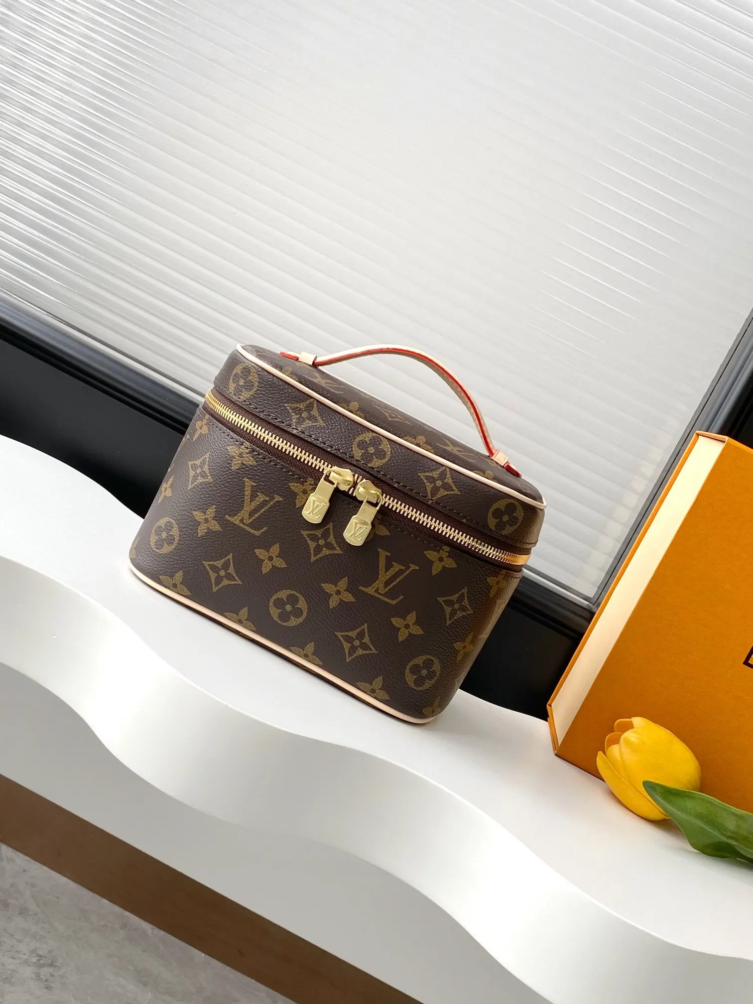 LV 老花 牛皮 手提包 通勤手提款