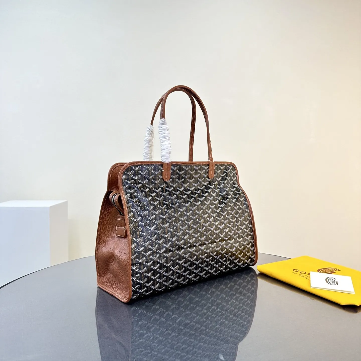 Top Handle Bag Commuter Leather