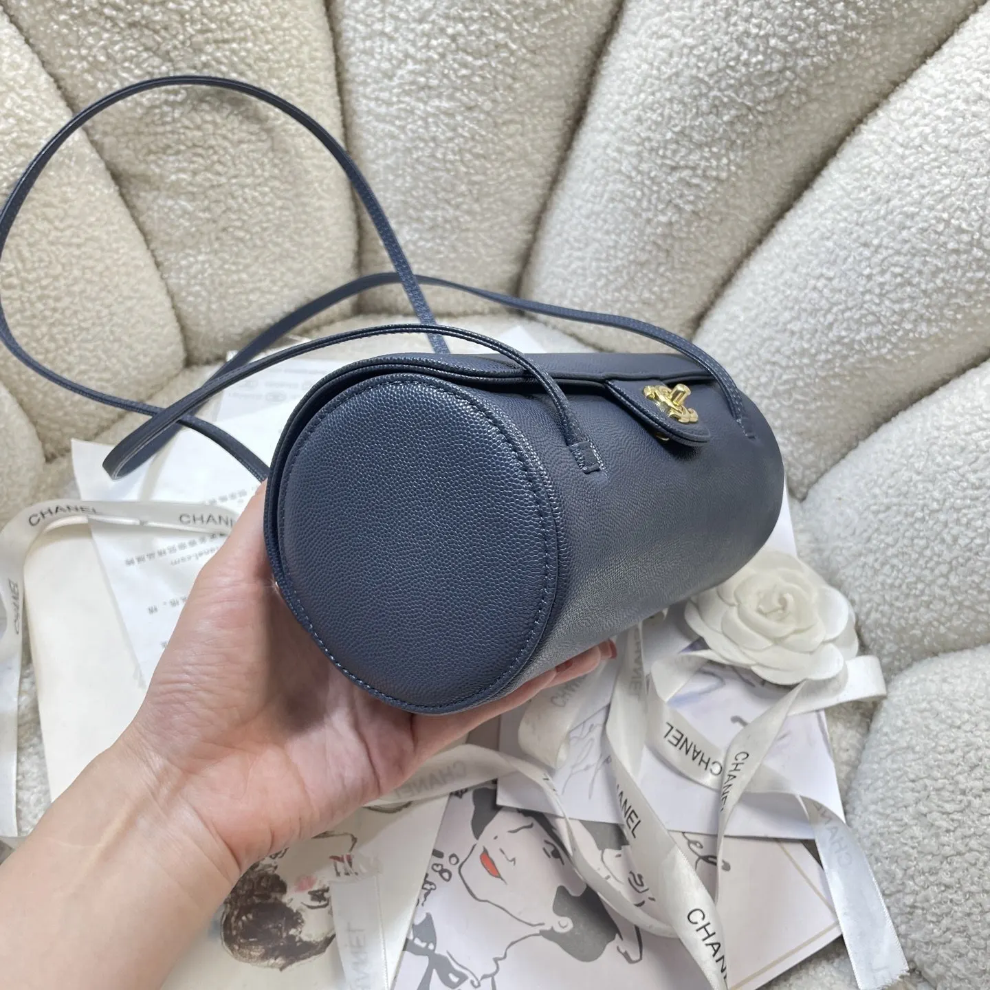 Crossbody Bag Lightweight Leather