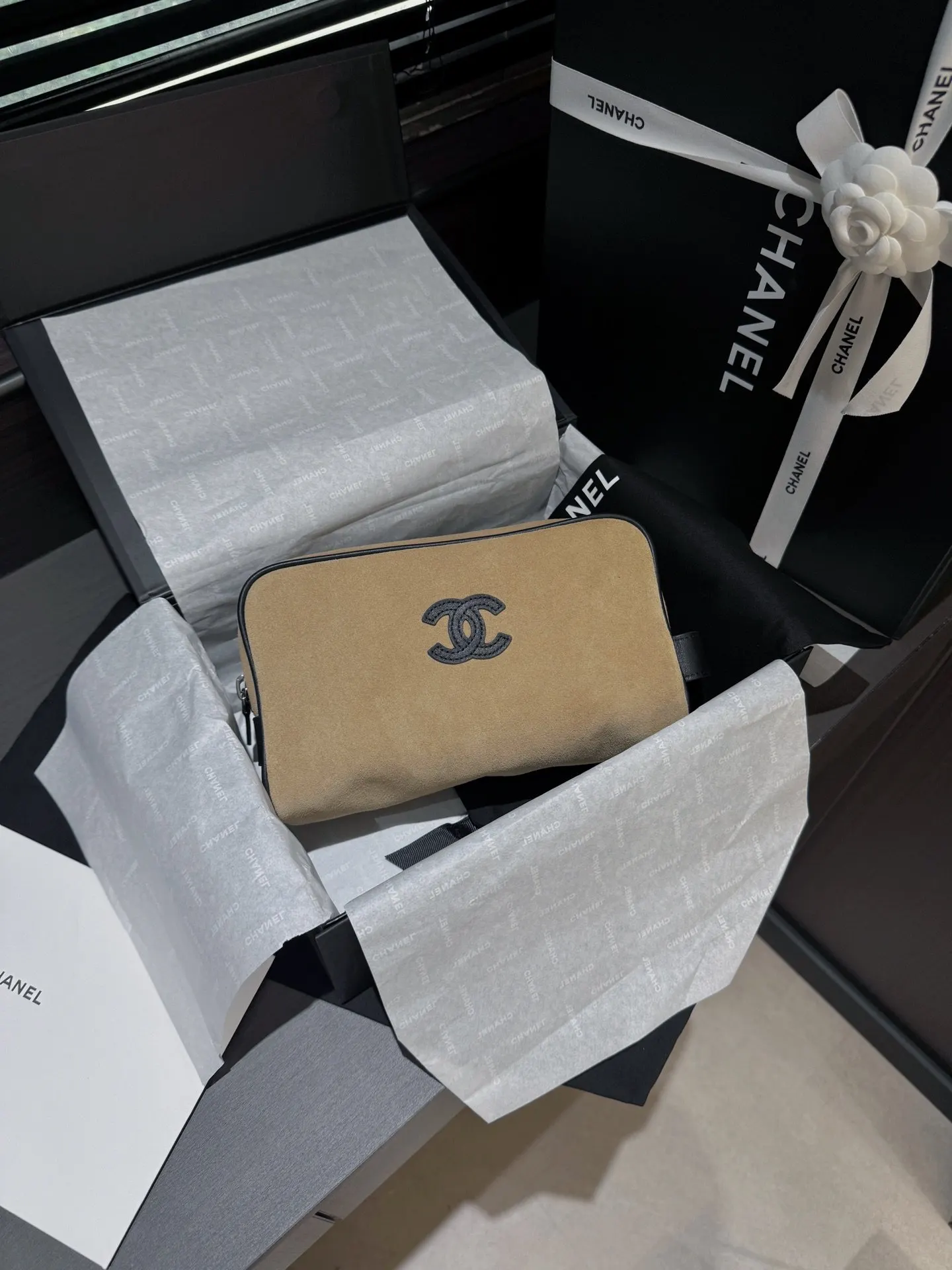 CHANEL 黑色 杏色 帆布 链条包 精致链条款