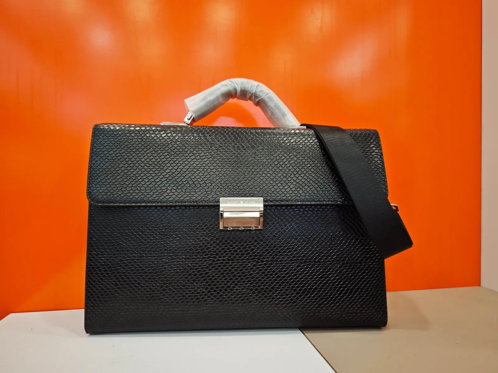 Black Briefcase Business Commuter Leather