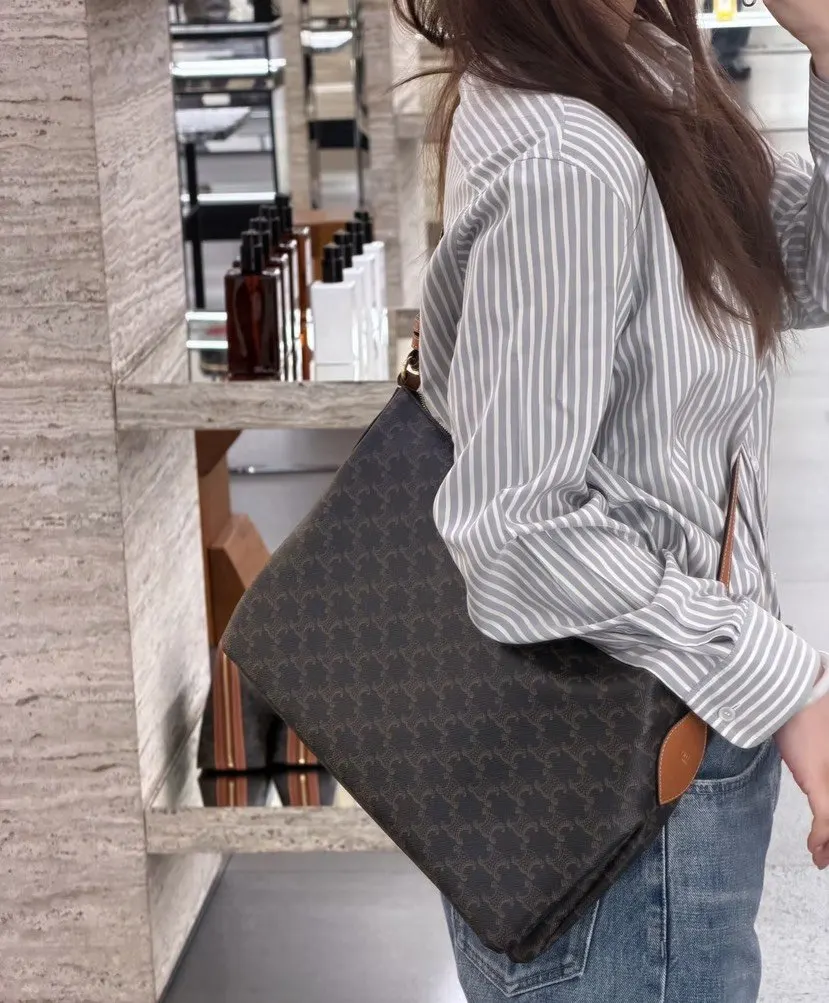 Gold Hobo Shoulder Bag Vintage