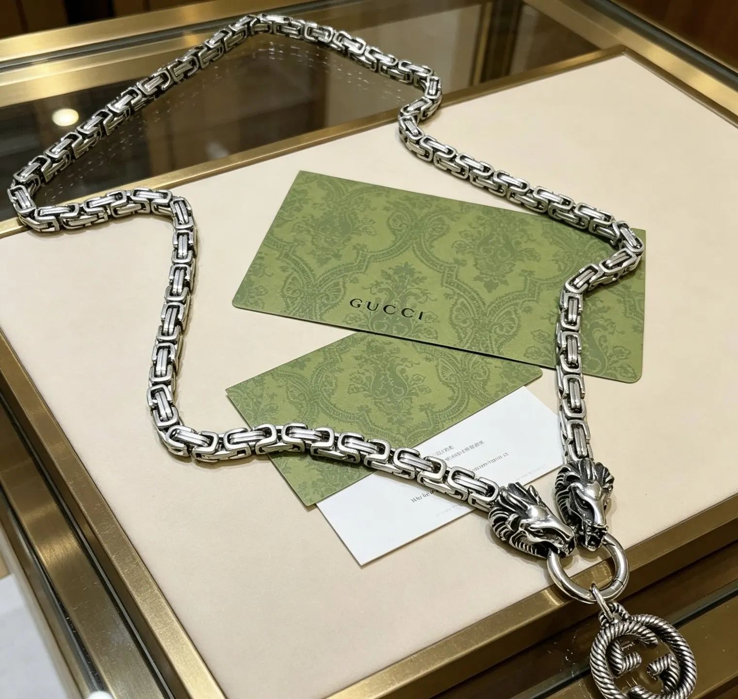 Gucci 鏈條包 單肩斜挎款