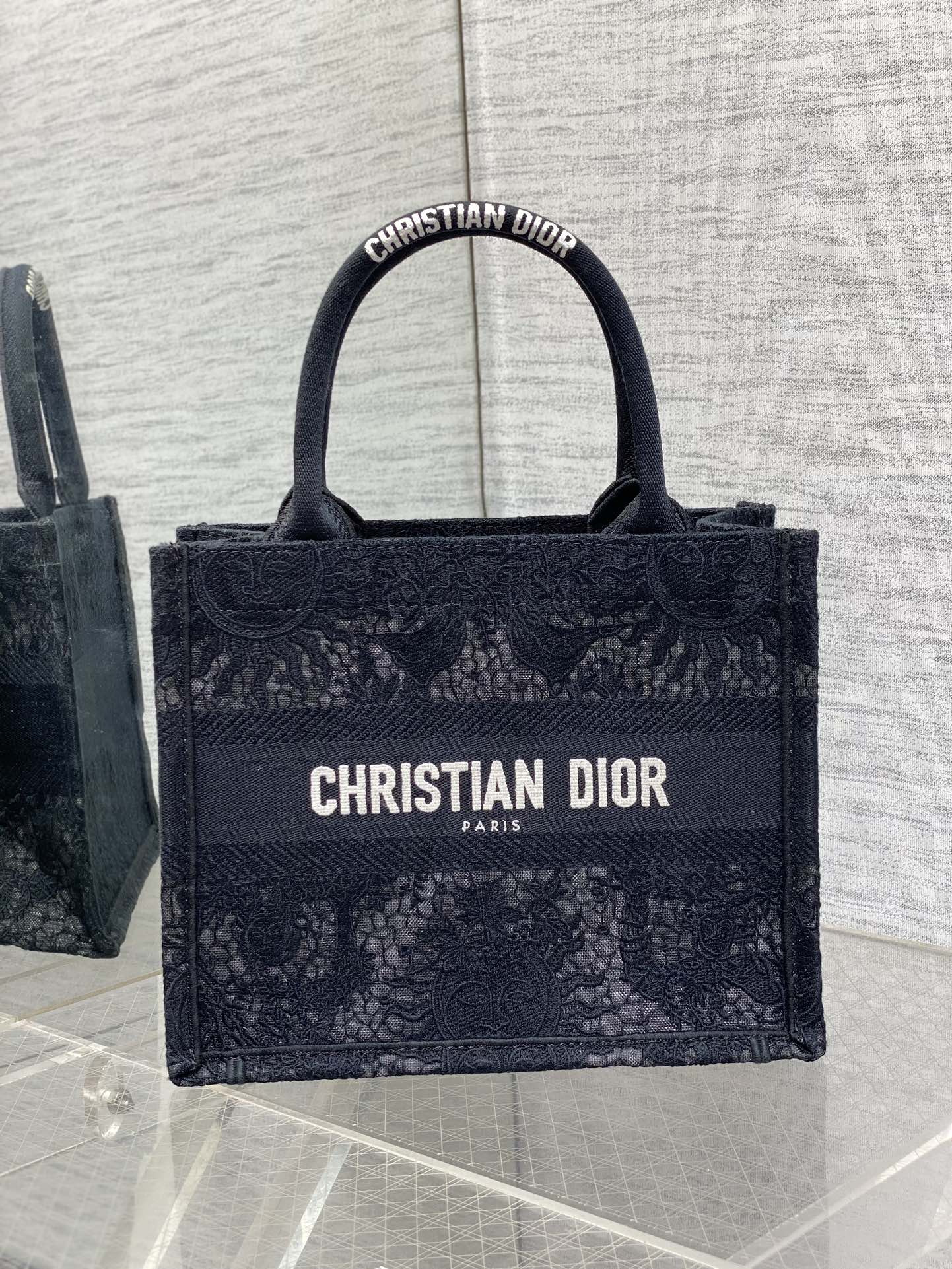 Dior Dⅰor 进口 刺繡蕾丝购物袋 Tote最新尺寸小 托特包 大容量托特款