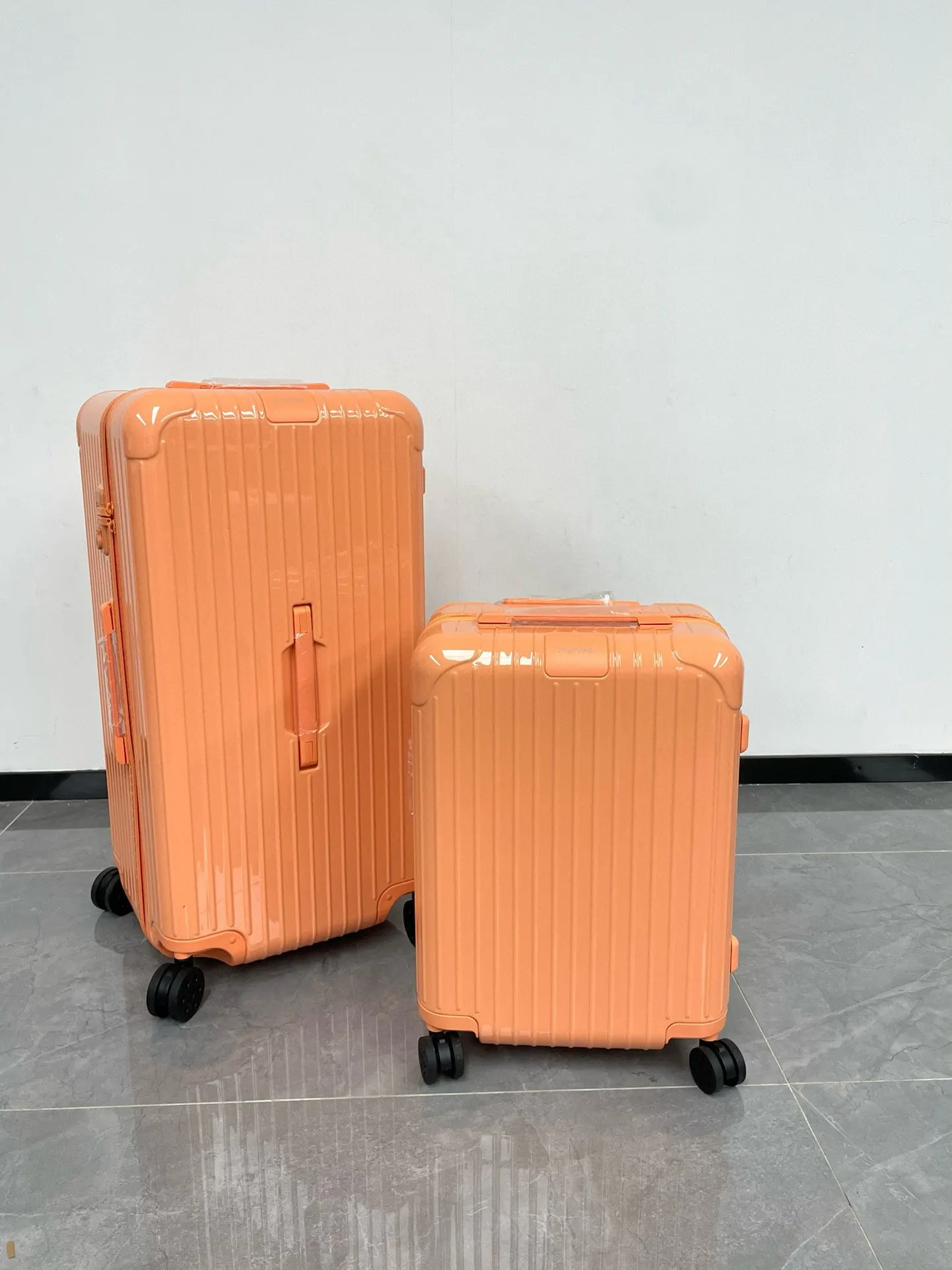 橙色 假日橙色 行李箱 旅行拉杆款 轻便出行款