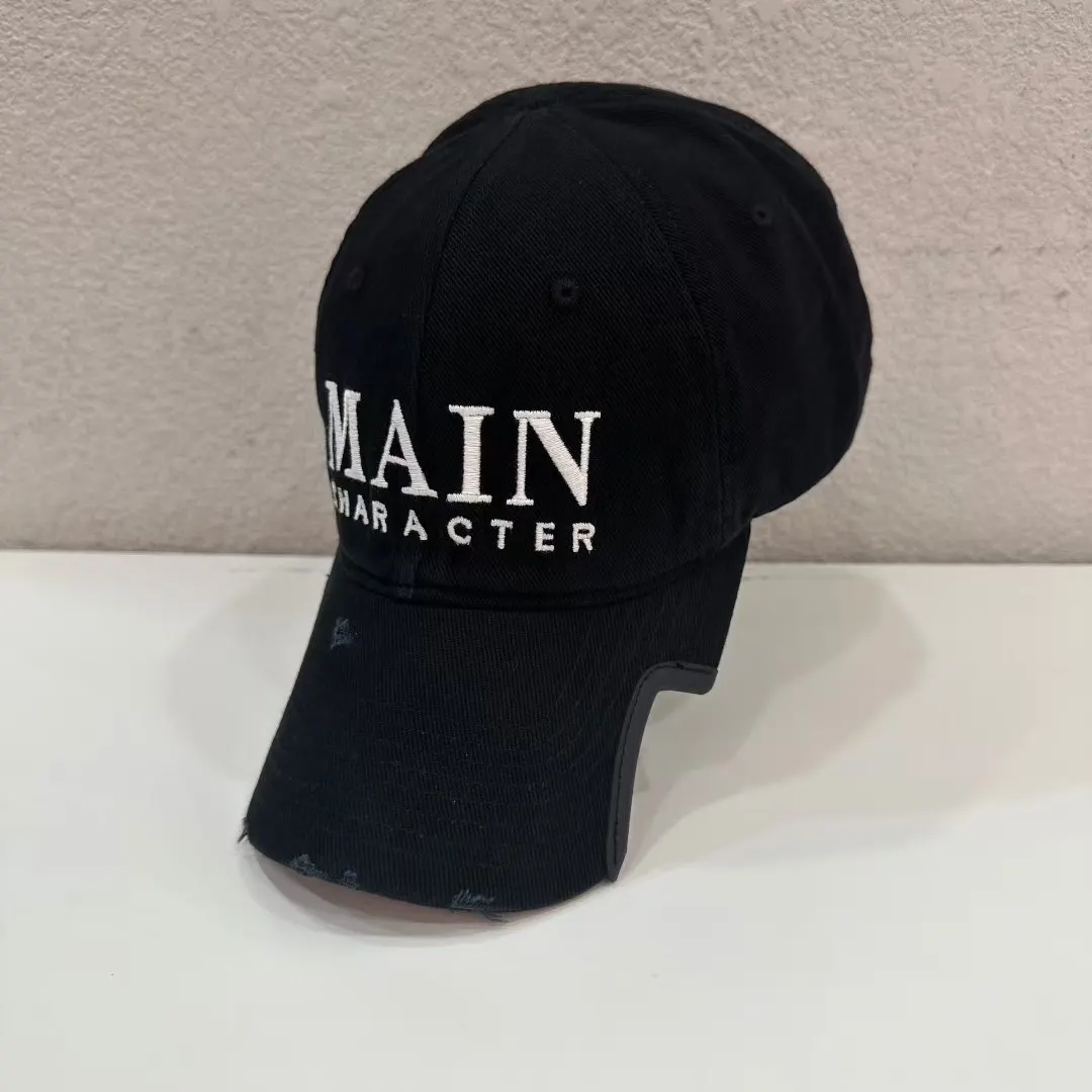 Balenciaga 棒球帽 精致搭配款