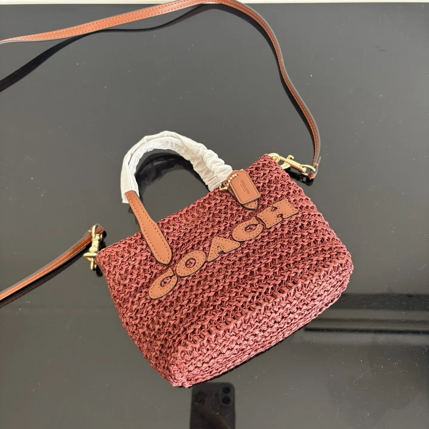 Coach 棕色 紅色 皮革 托特包 大容量托特款(數字9) Coach 棕色 紅色 皮革 托特包 大容量托特款(數字9)