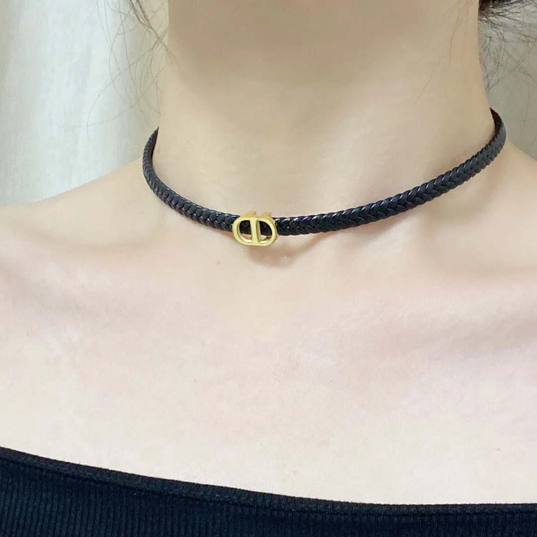 Dior leather necklace, exquisite accessories