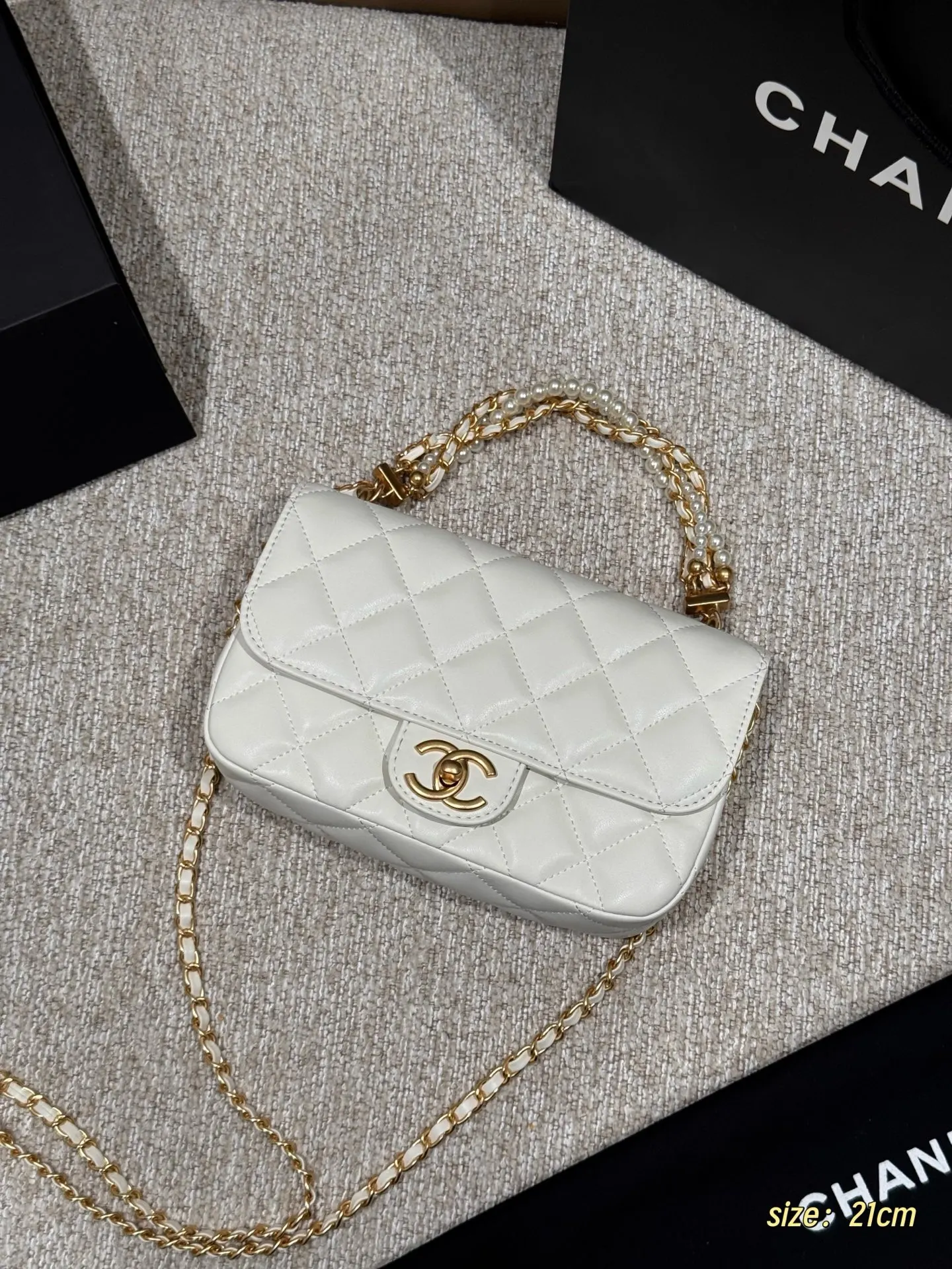 金色 羊皮 编织珍珠鏈條 手提 單肩 斜挎都OK 通勤约会都能 鏈條包 精致鏈條款