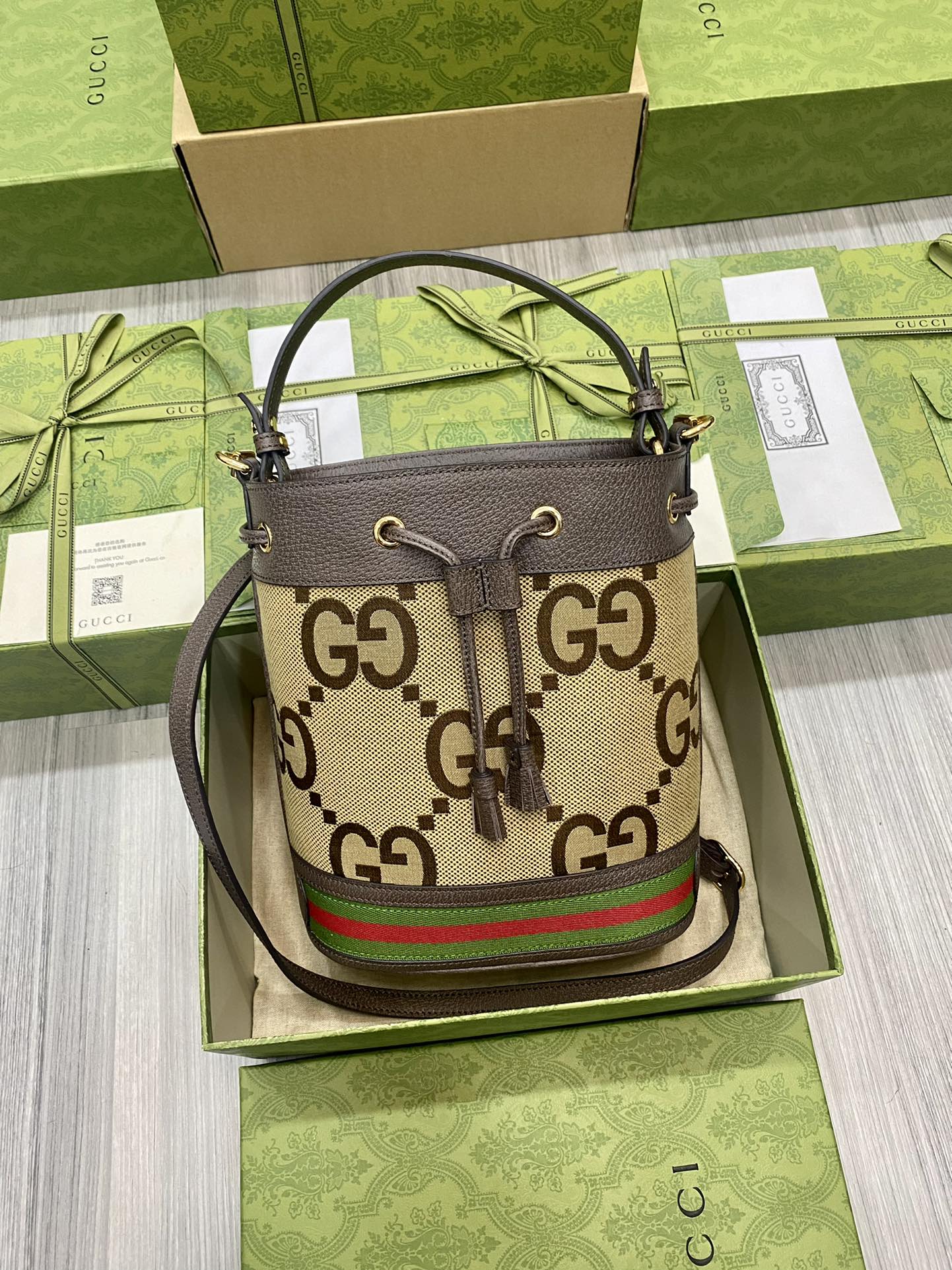 Bucket Bag Classic Casual