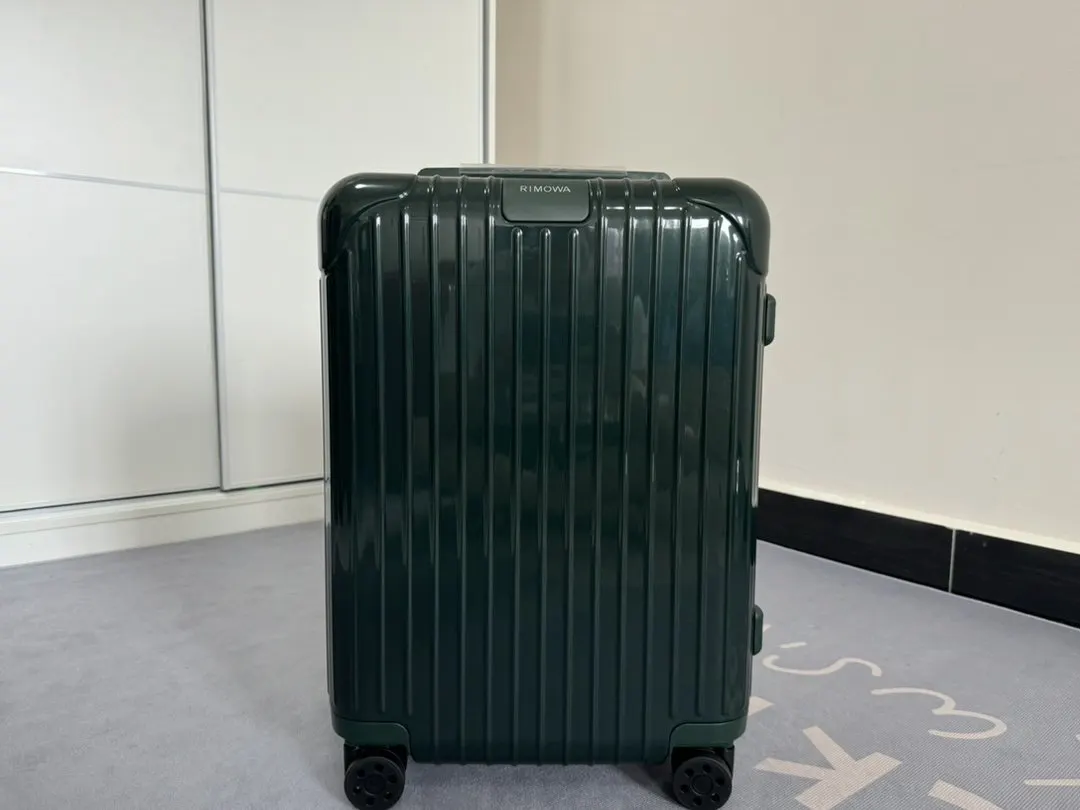 黑色 白色 Essential系列 墨綠 尺寸 行李箱 旅行拉杆款 輕便出行款