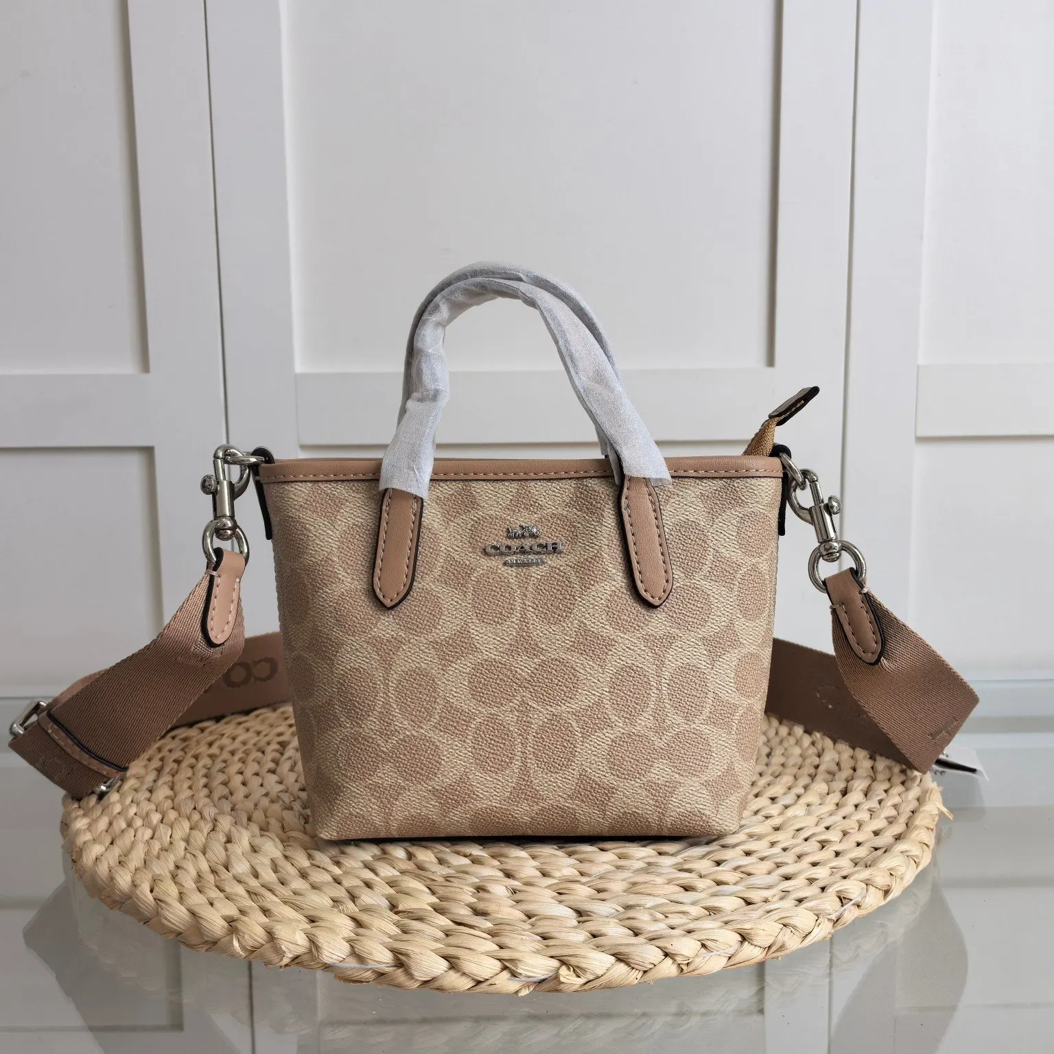 Coach 女mini city托 托特包 大容量托特款