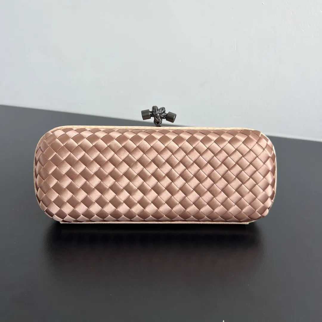 Bottega Veneta 化妝包 便携收納款