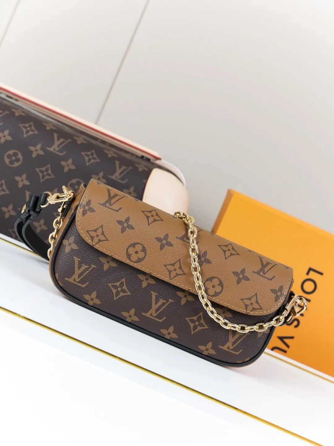 LV 牛皮 鏈條包 精致鏈條款