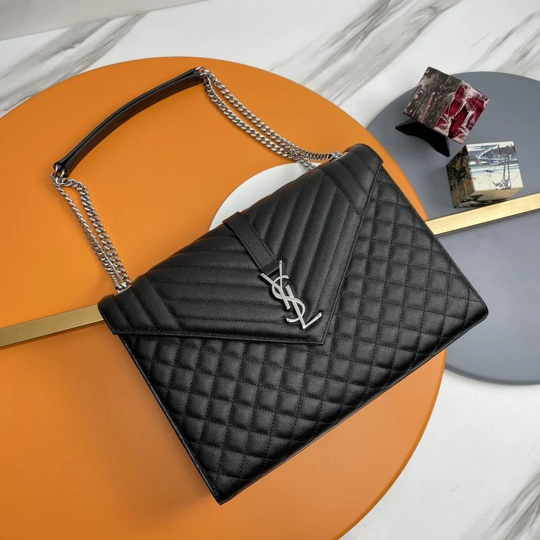 Chain Bag Leather
