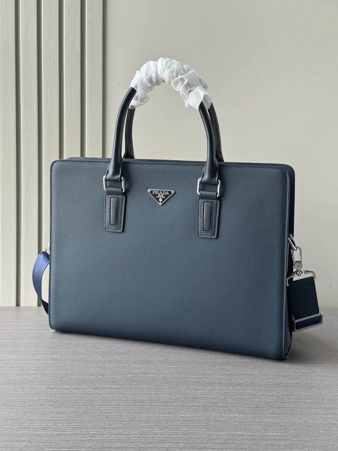 Prada 黑色 藍色 小牛皮 公文包 商務通勤款