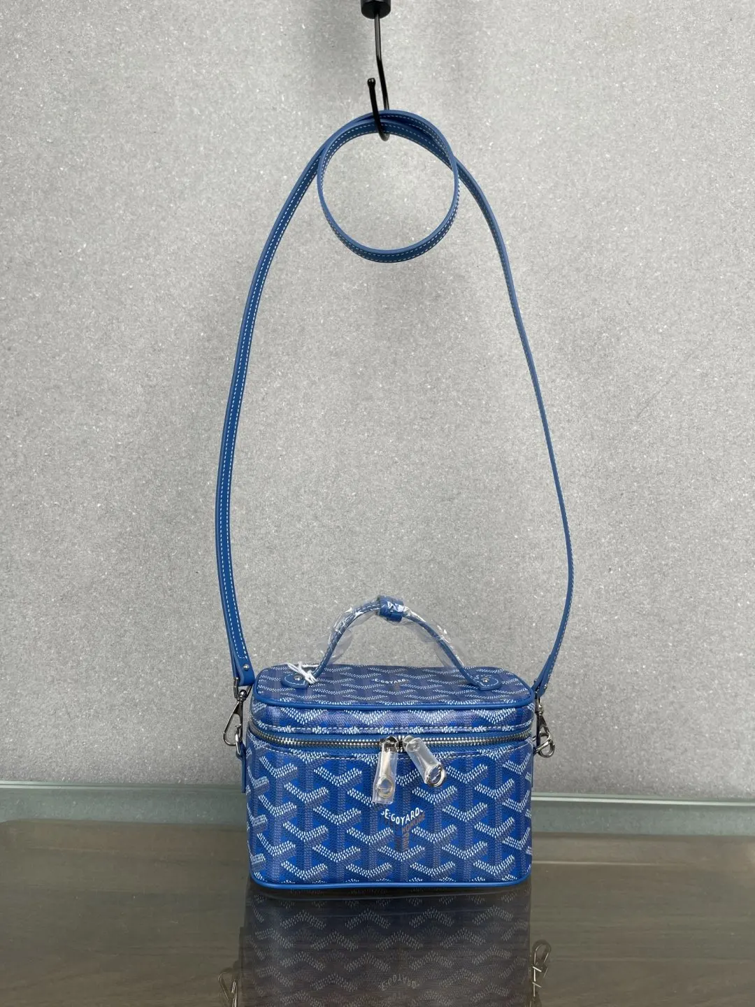 Goyard 藍色 小牛皮 化妝包 便携收納款