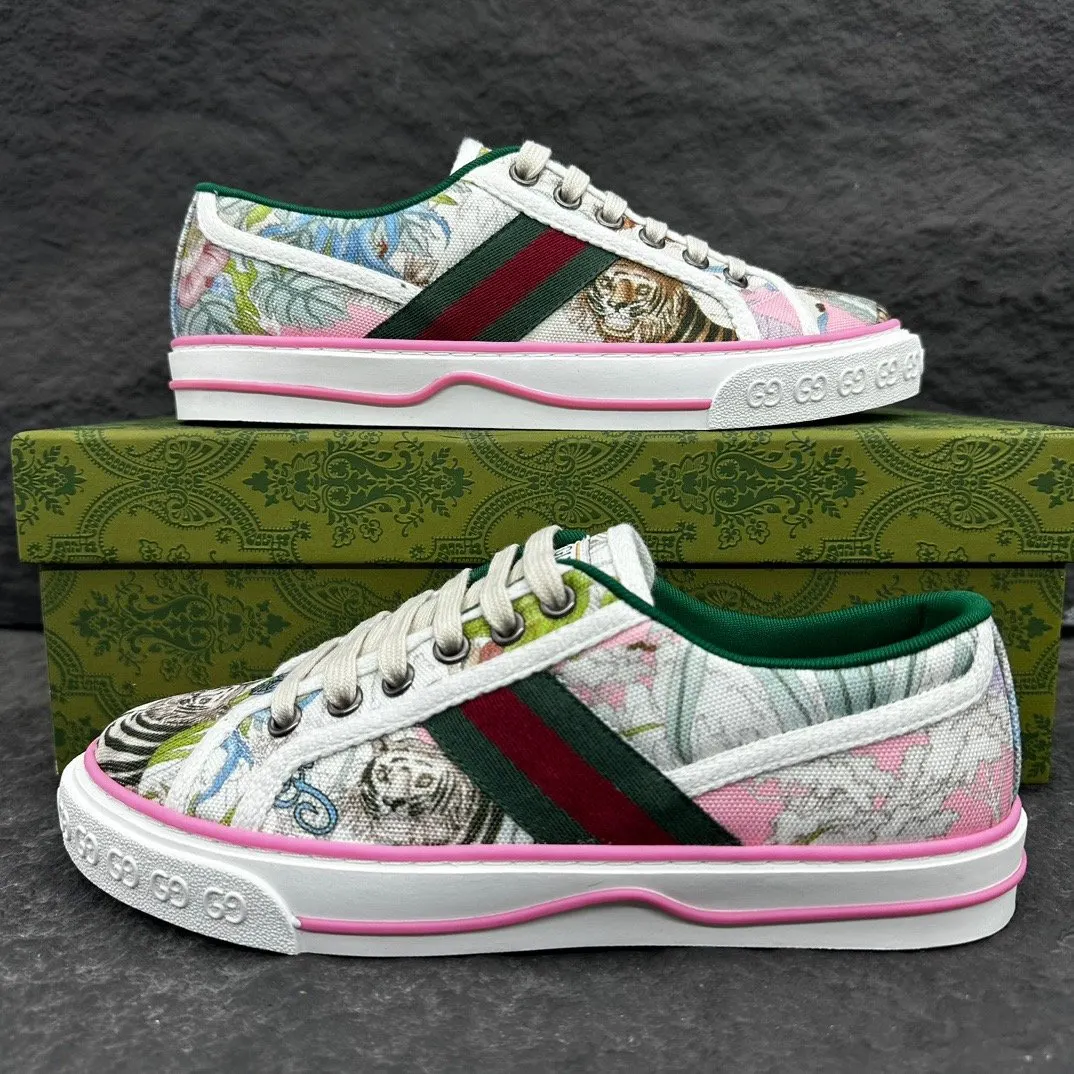 Gucci Logo casual sneakers, all-match 76