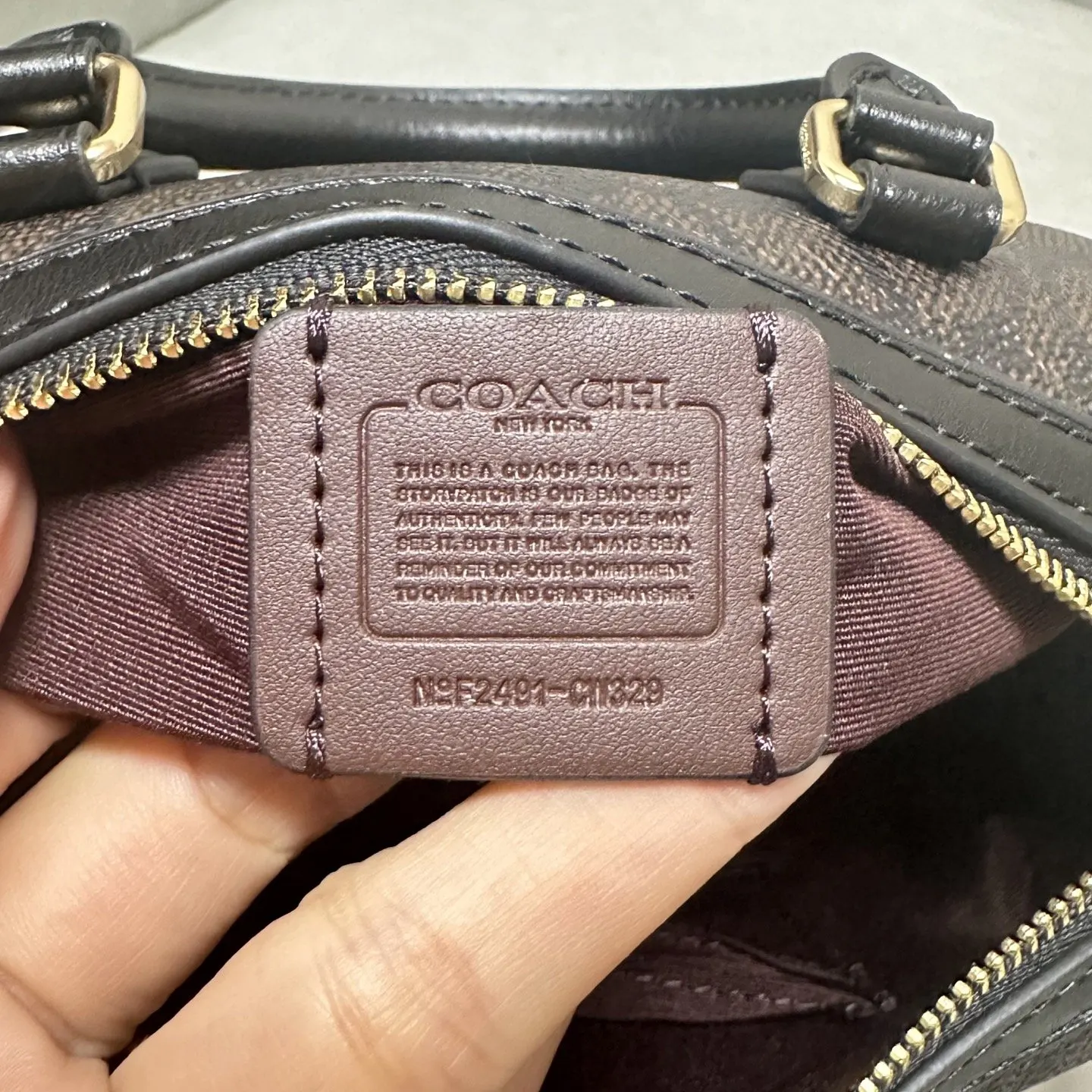 Coach 老花 MINI ROWAN 女士单肩斜挎手 斜挎包 轻便斜挎款