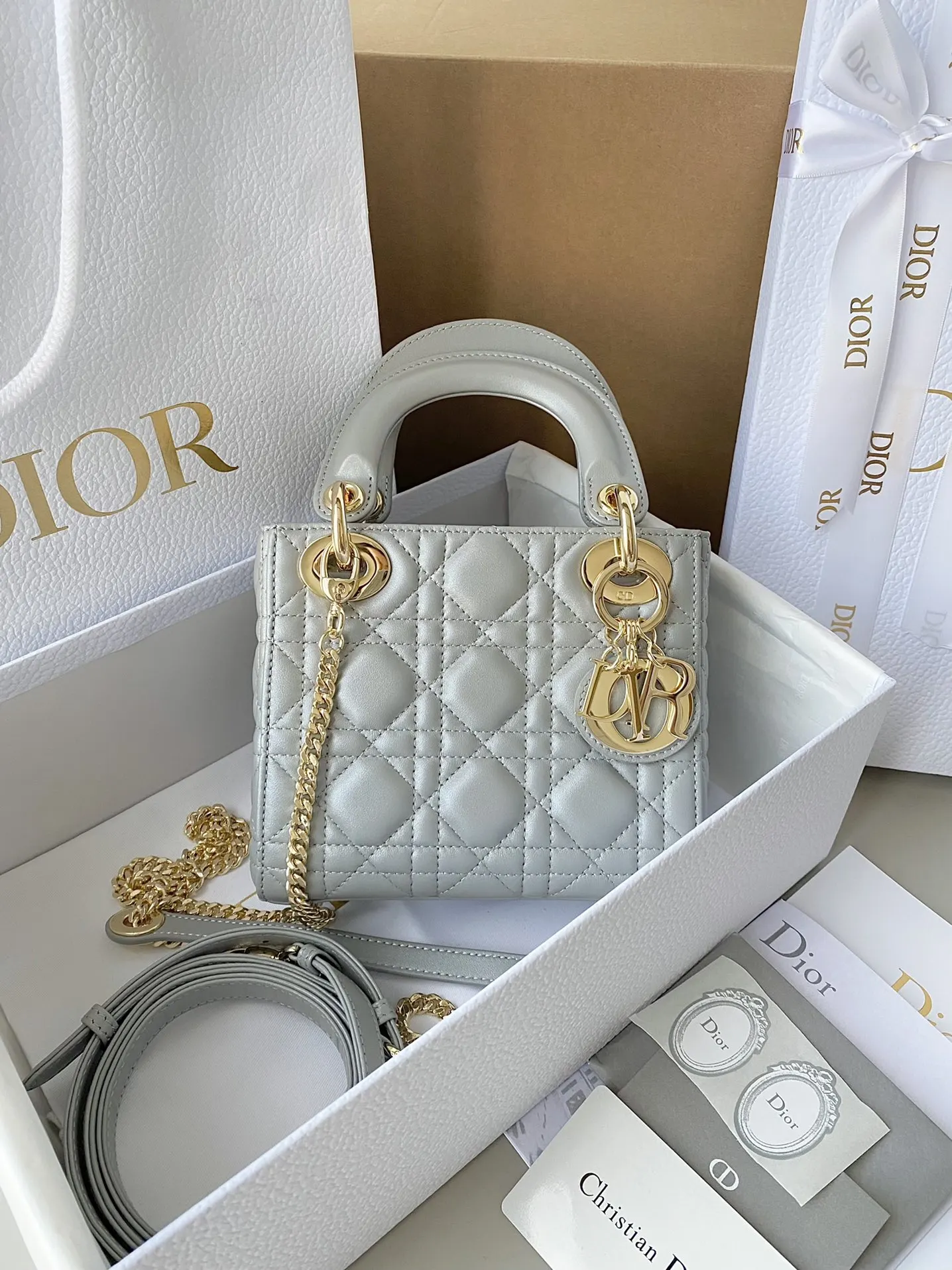 Dior sheepskin bag, portable messenger