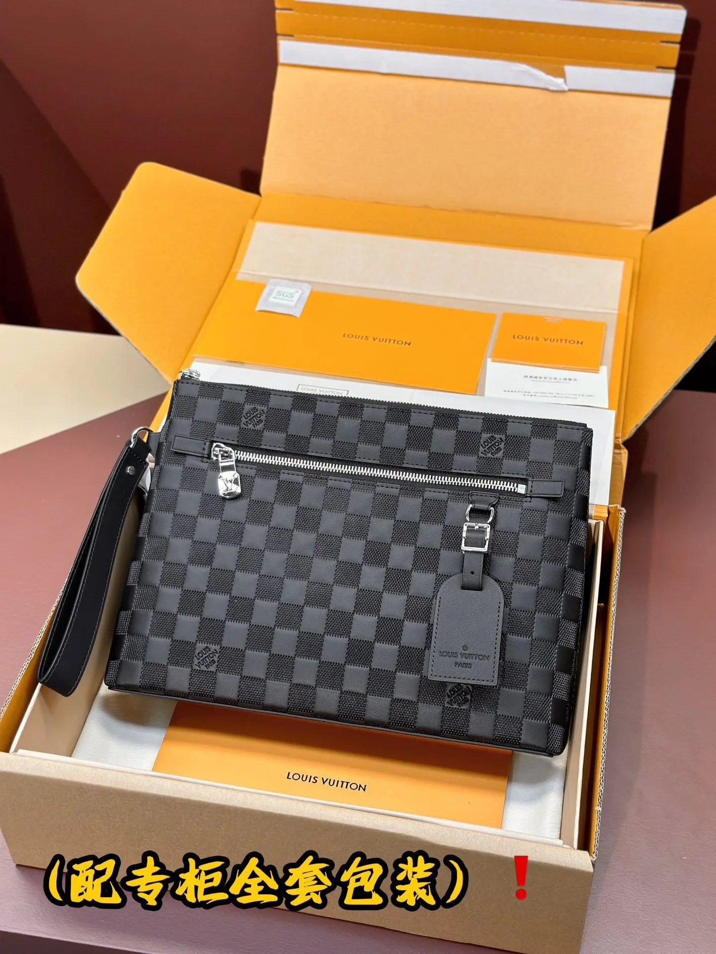 Damier 手拿包 精致手拿款
