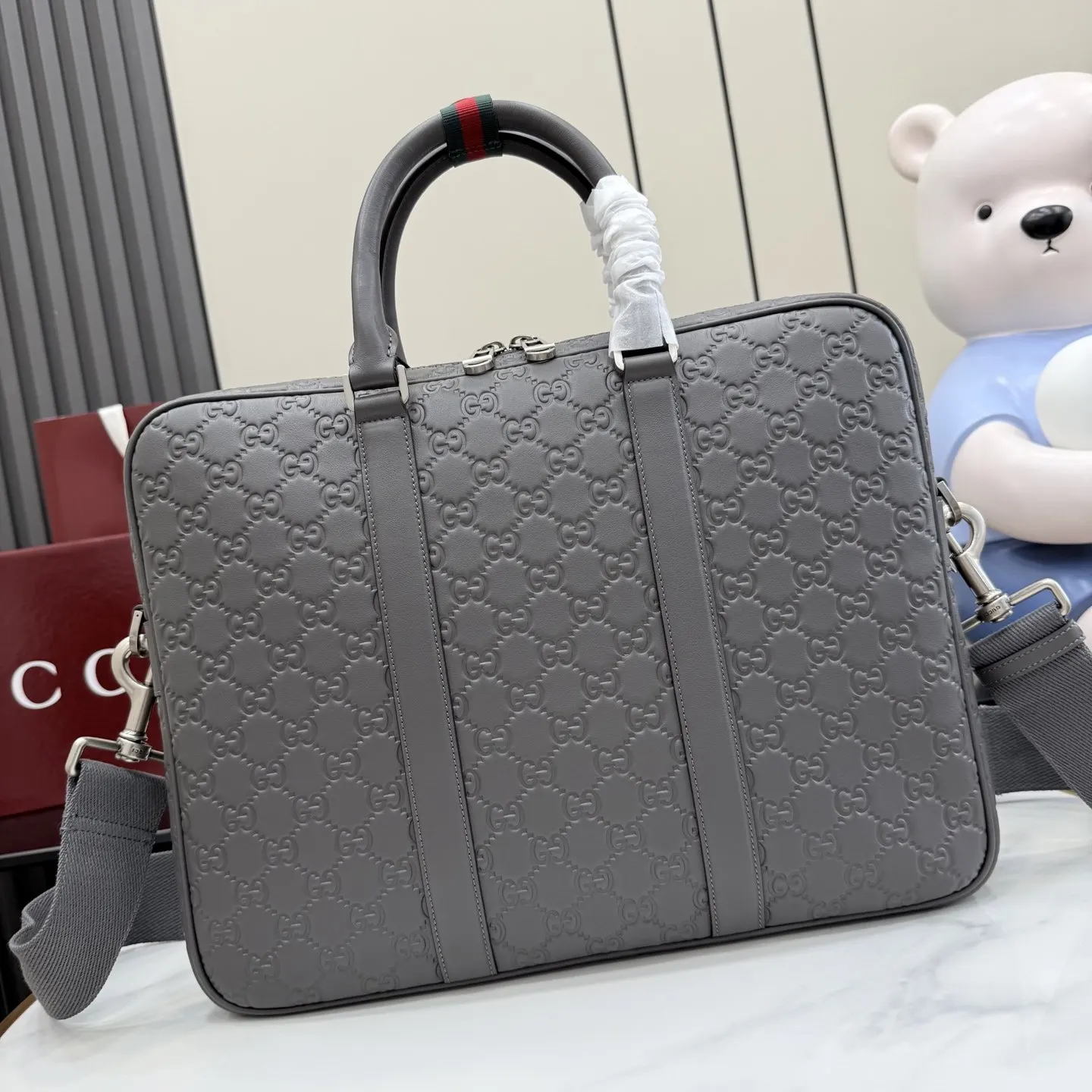 Gucci GG Emblem 灰色 米色 帆布 公文包 商務通勤款